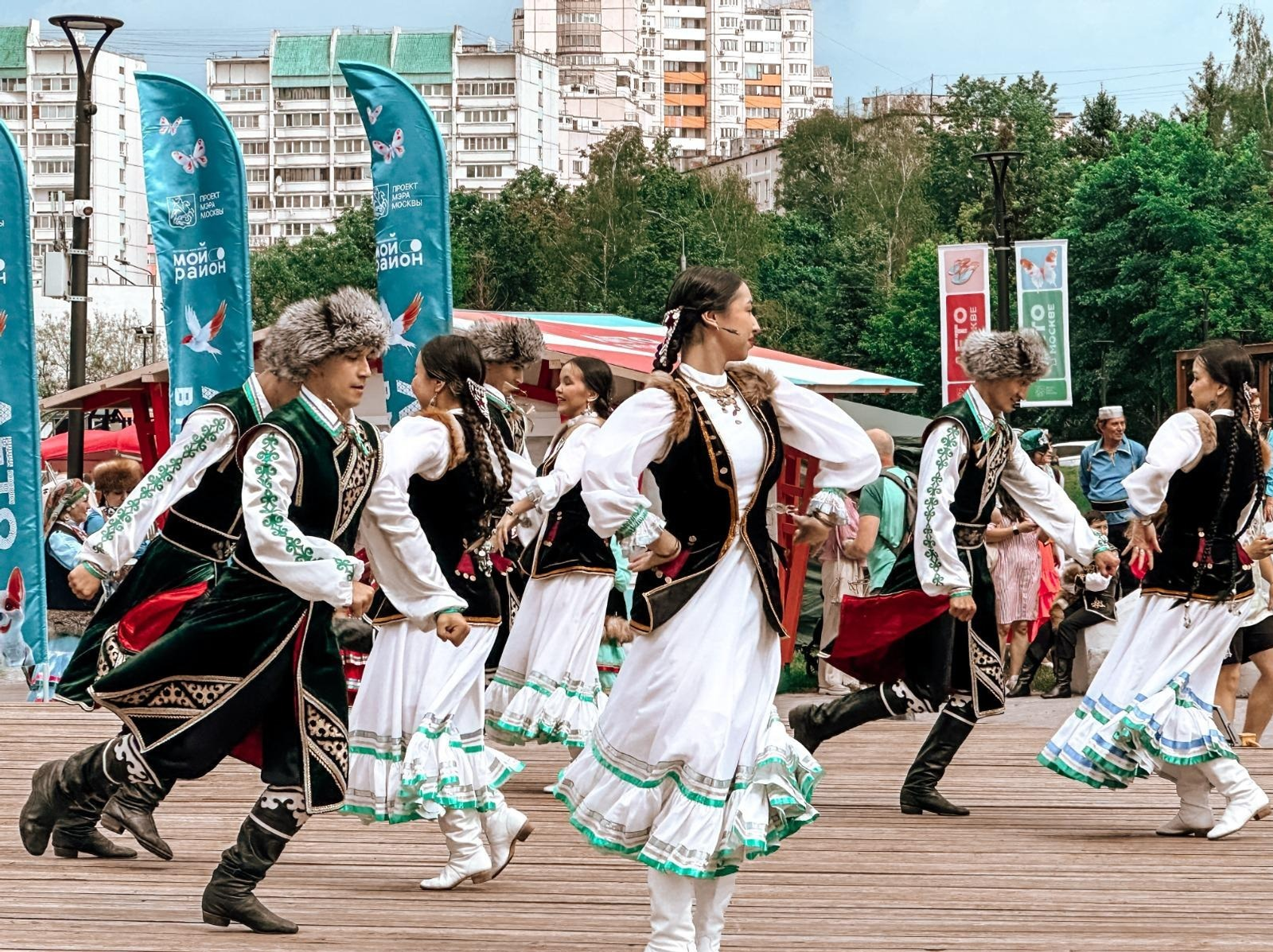 В Москве на Коньковских прудах впервые организовали башкирский сабантуй