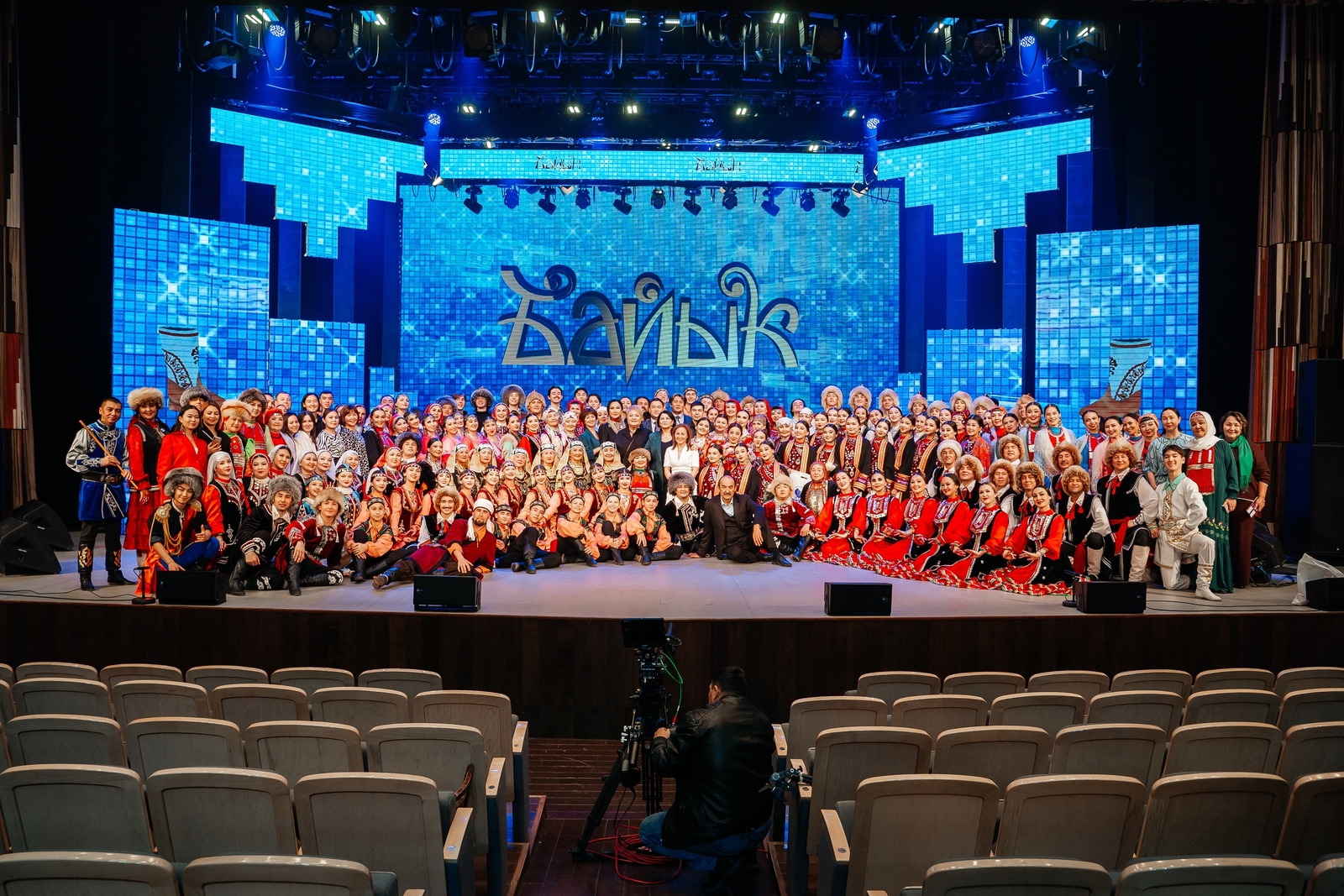 Танцевальный коллектив «Таусылар» Бурибаевского ГОКа получил диплом II степени