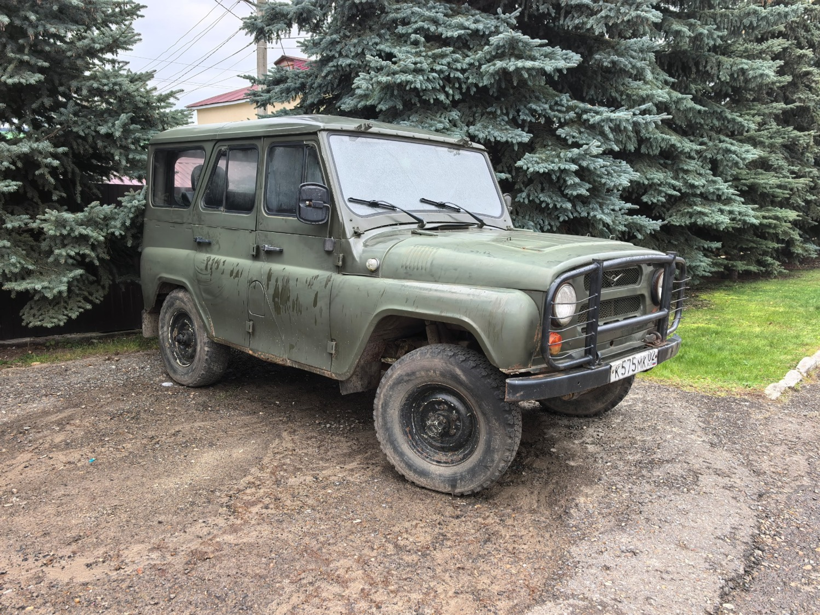 Пенсионер из Башкирии передал бойцам на передовую свою машину