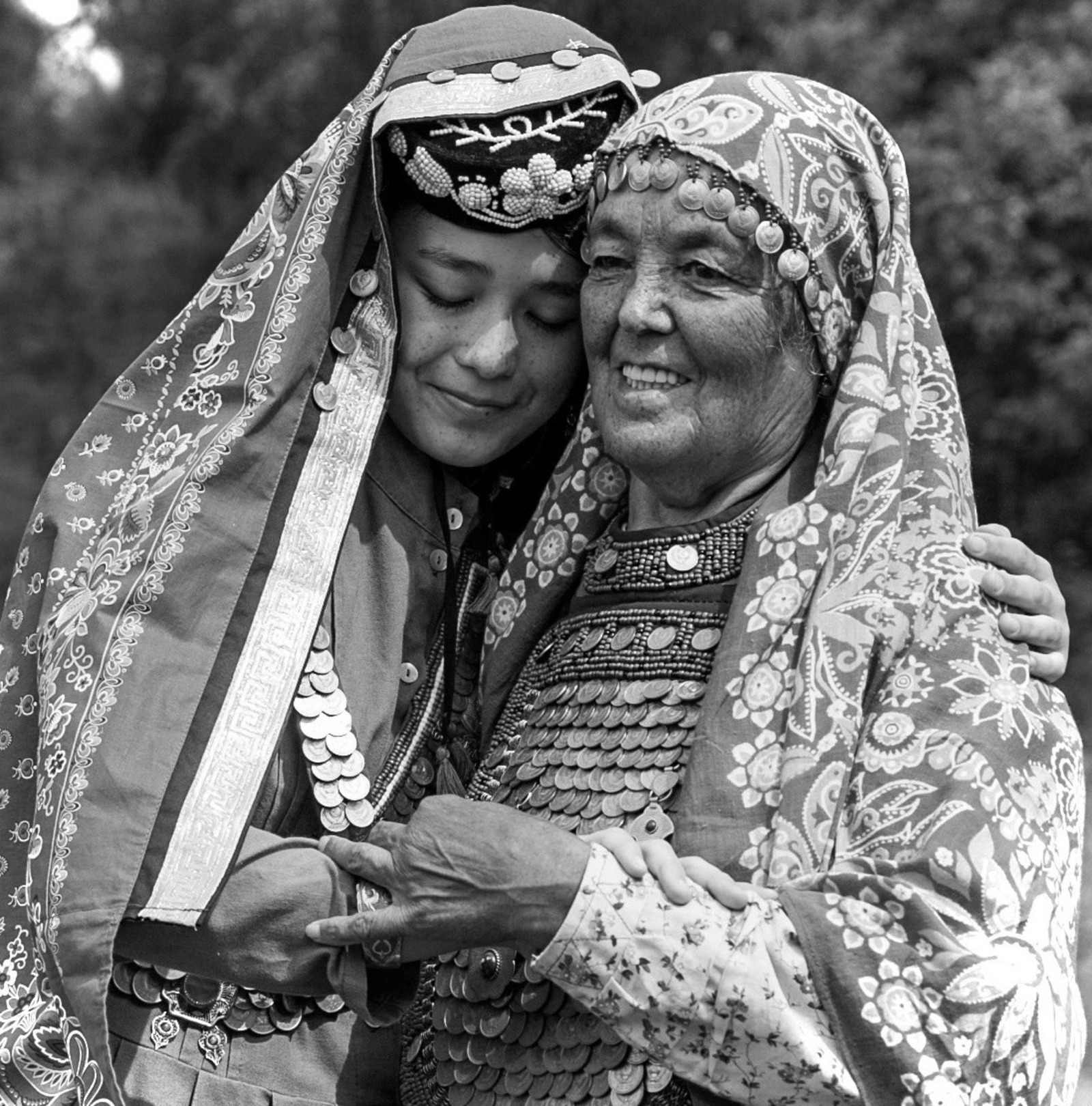 Ключом к светлому будущему в семье является бабушка по материнской линии