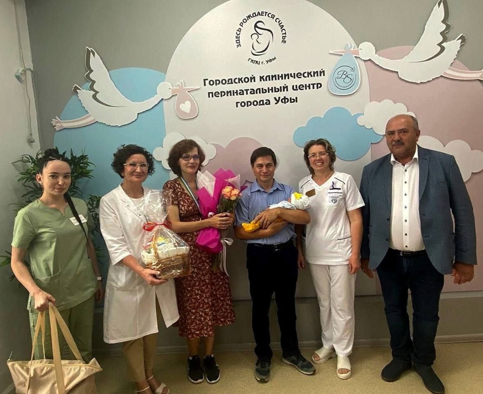 В многодетной семье Минигалеевых в Башкирии родился седьмой ребенок