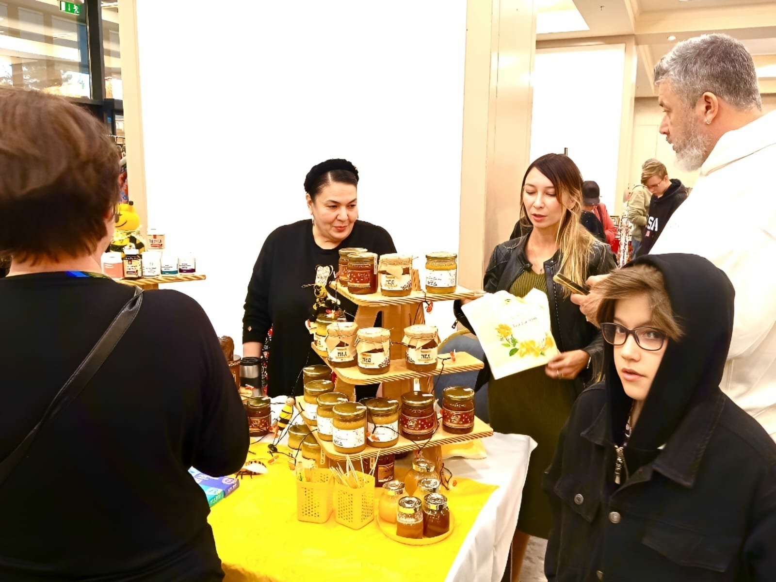 Башкирский мед высоко оценили на Art Bazaar в Ташкенте
