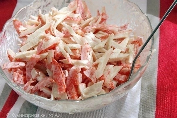Какие салаты можно приготовить с помидорами!