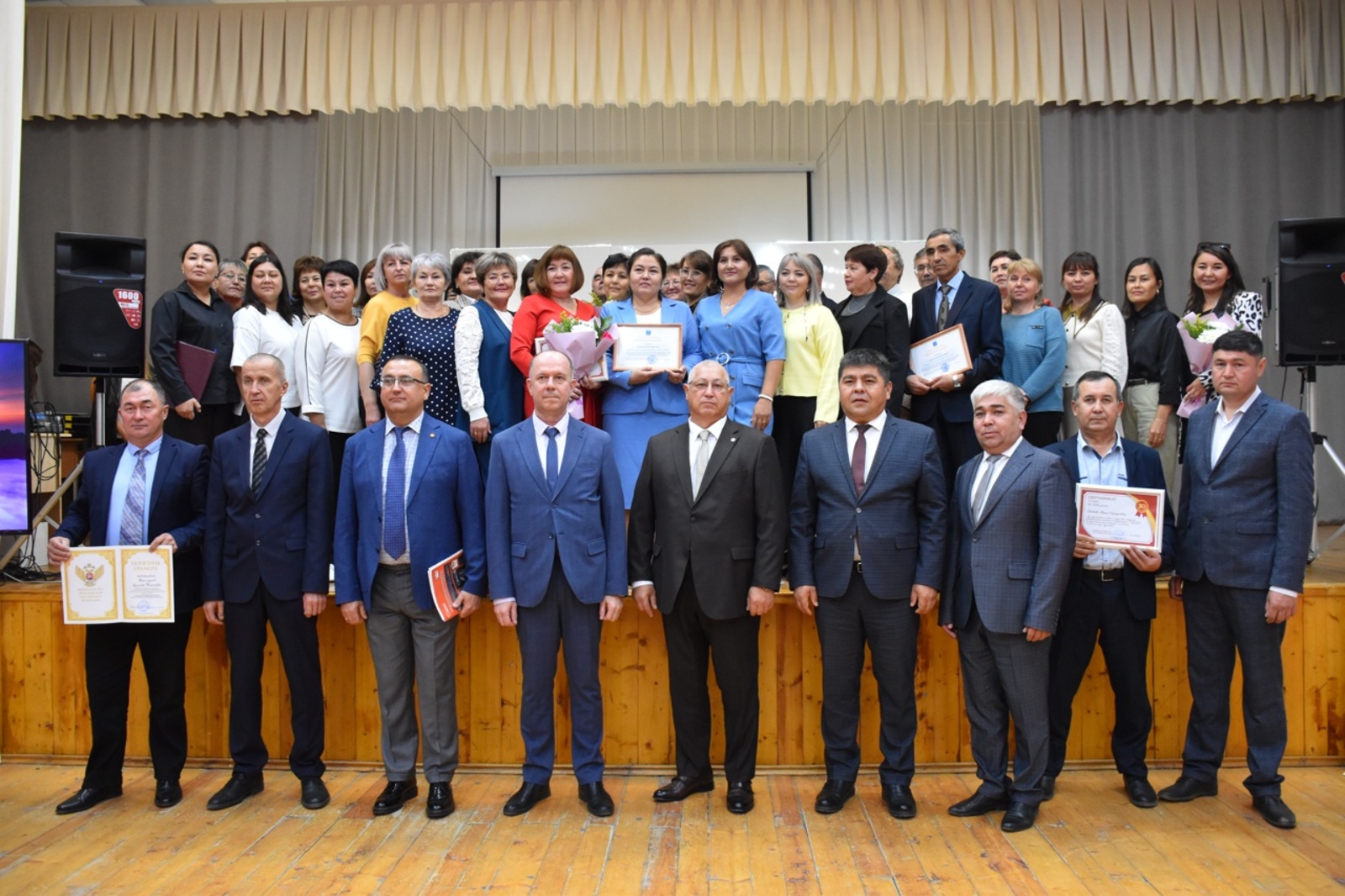 В Хайбуллинском районе отметили 85-летний юбилей СПО