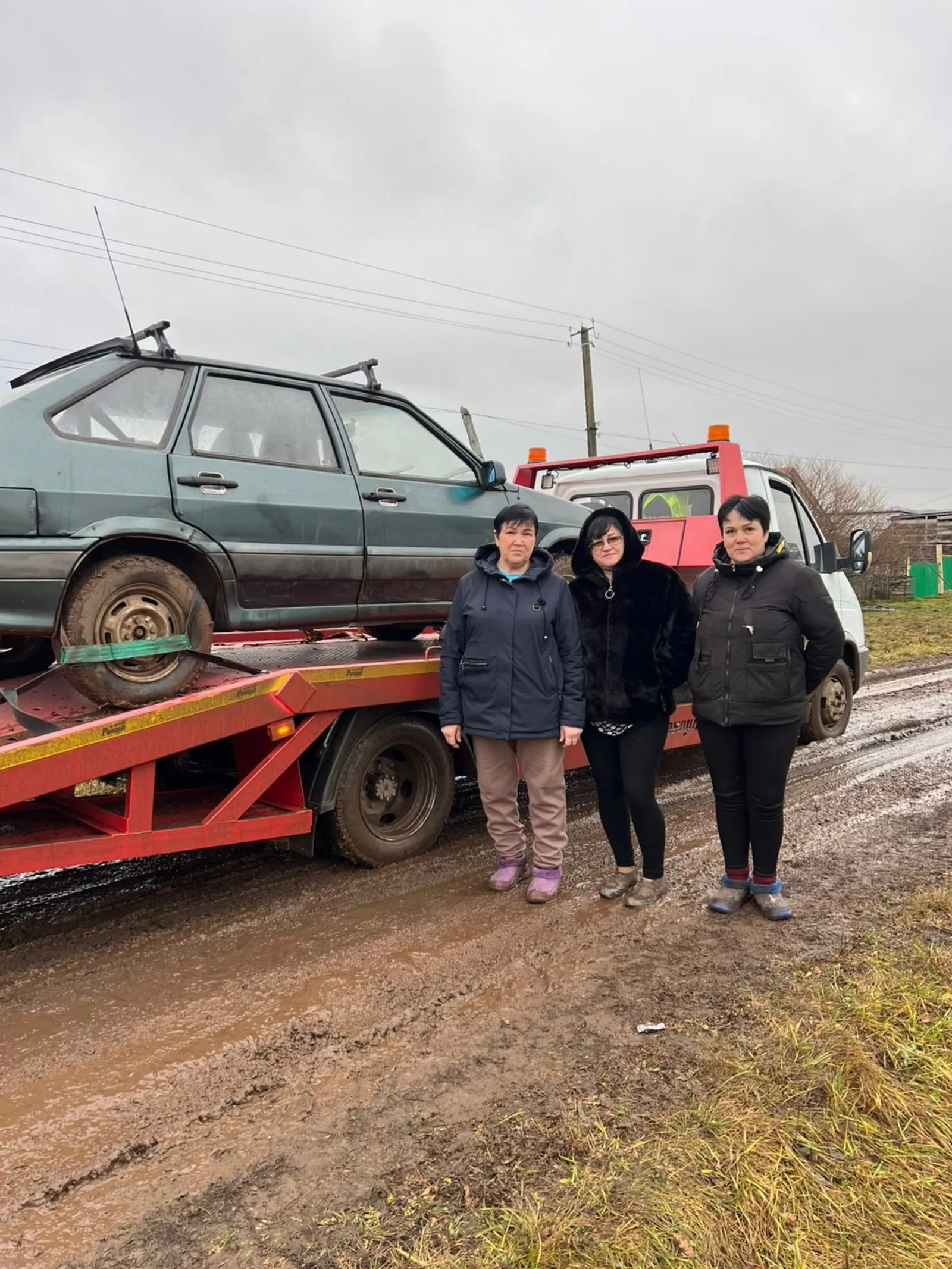 Пенсионерка из Башкирии отдала свой автомобиль бойцам СВО