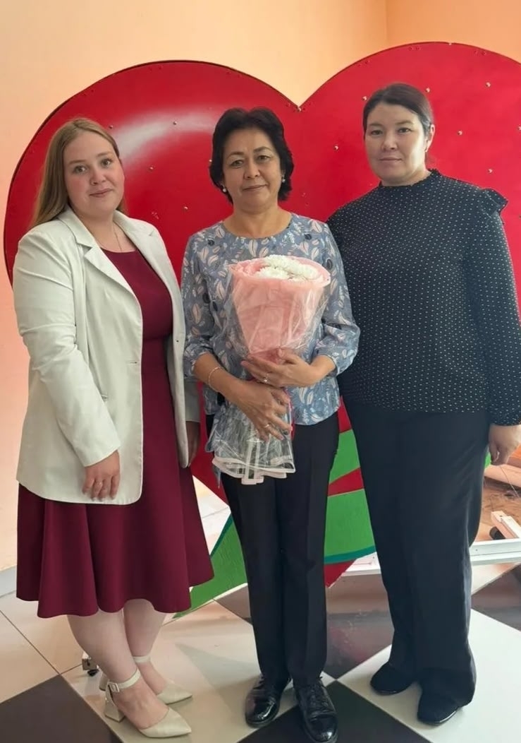 Хайбуллинские стоматологи улыбаются шире всех!