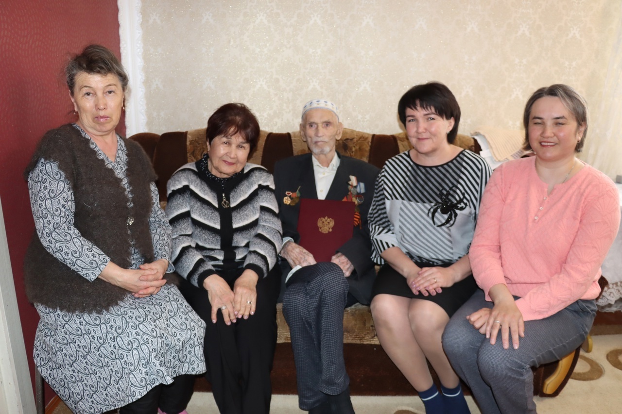 Житель села Новый Зирган Сабирьян Аблаев отметил свое 95-летие