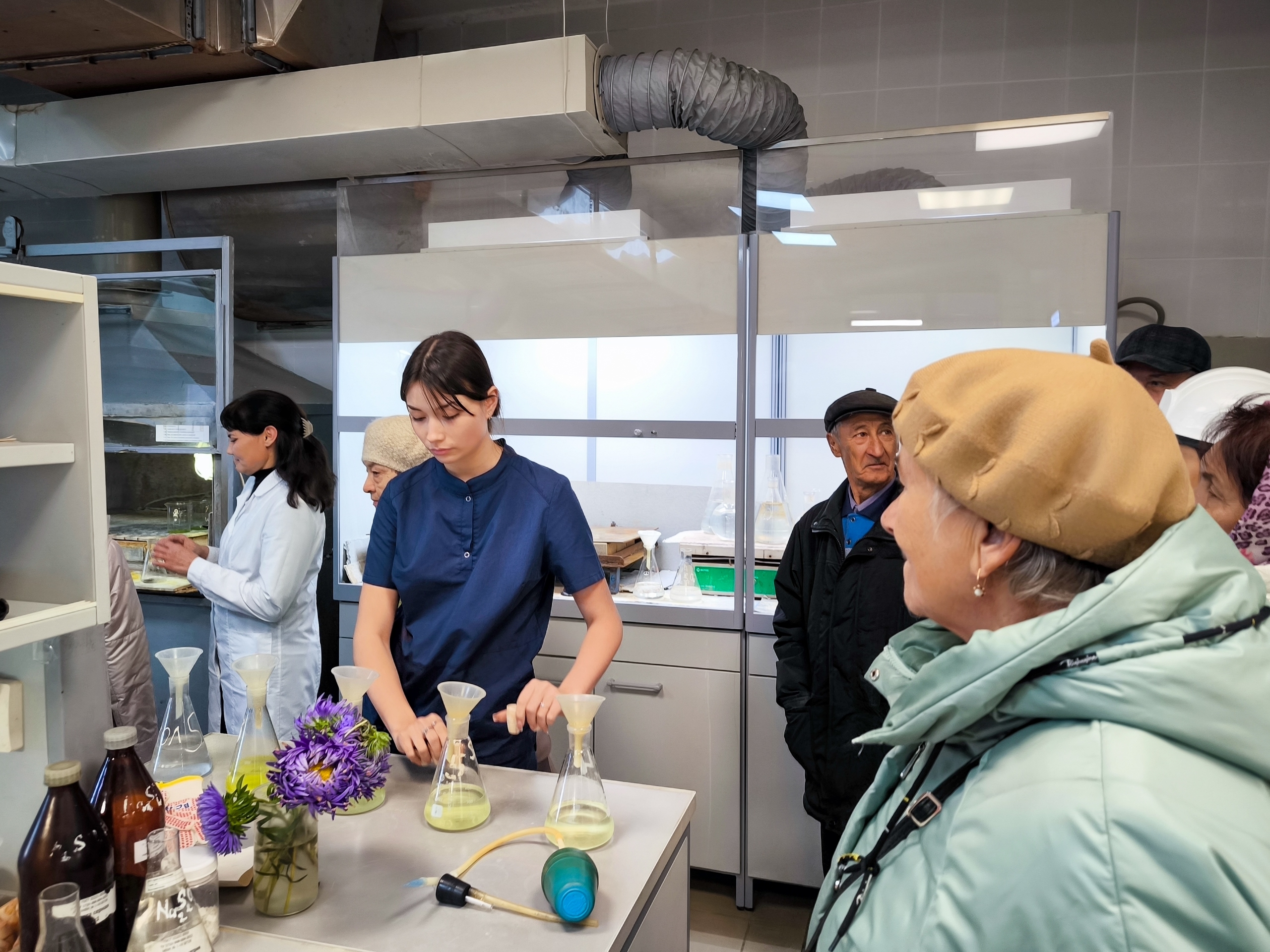 АО «Бурибаевский ГОК» организовало для своих ветеранов масштабный праздник