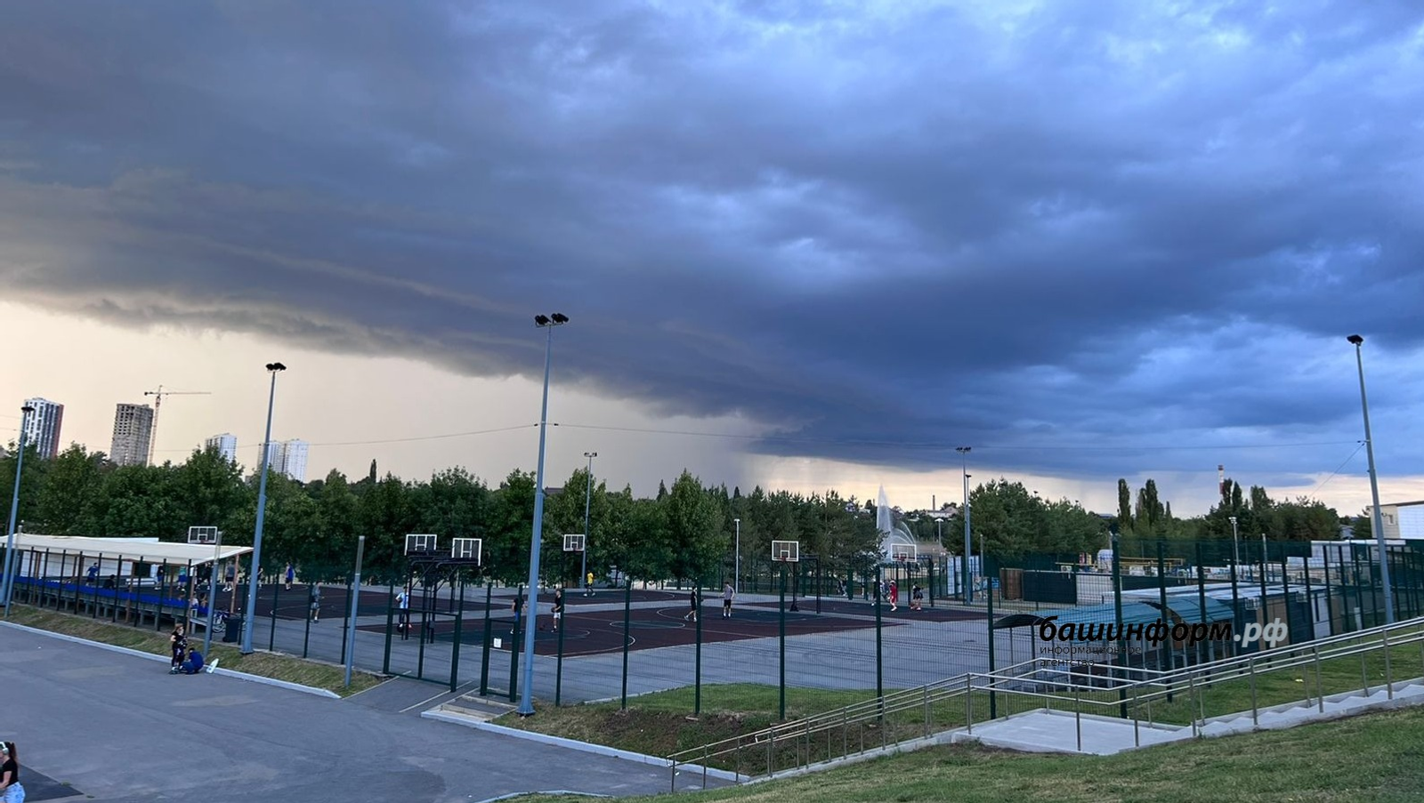 В Башкирии неделя начнется с грозовых дождей