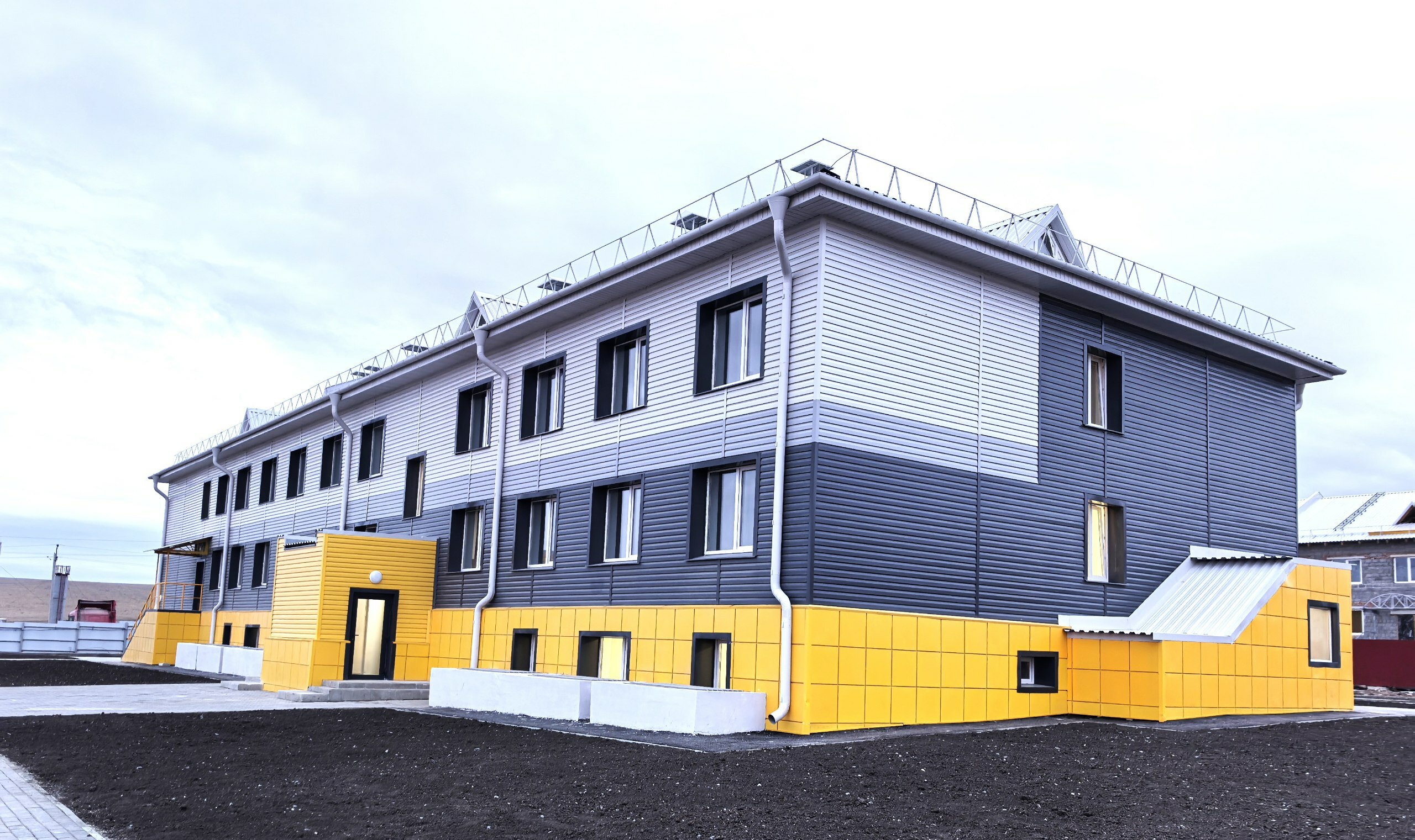 Горняки «Башмеди» заселились во второе новое общежитие в этом году