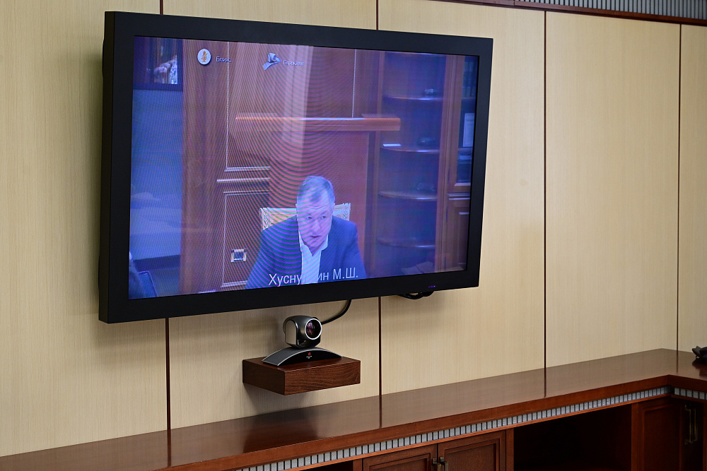 Радий Хабиров принял участие в заседании президиума Правительственной комиссии