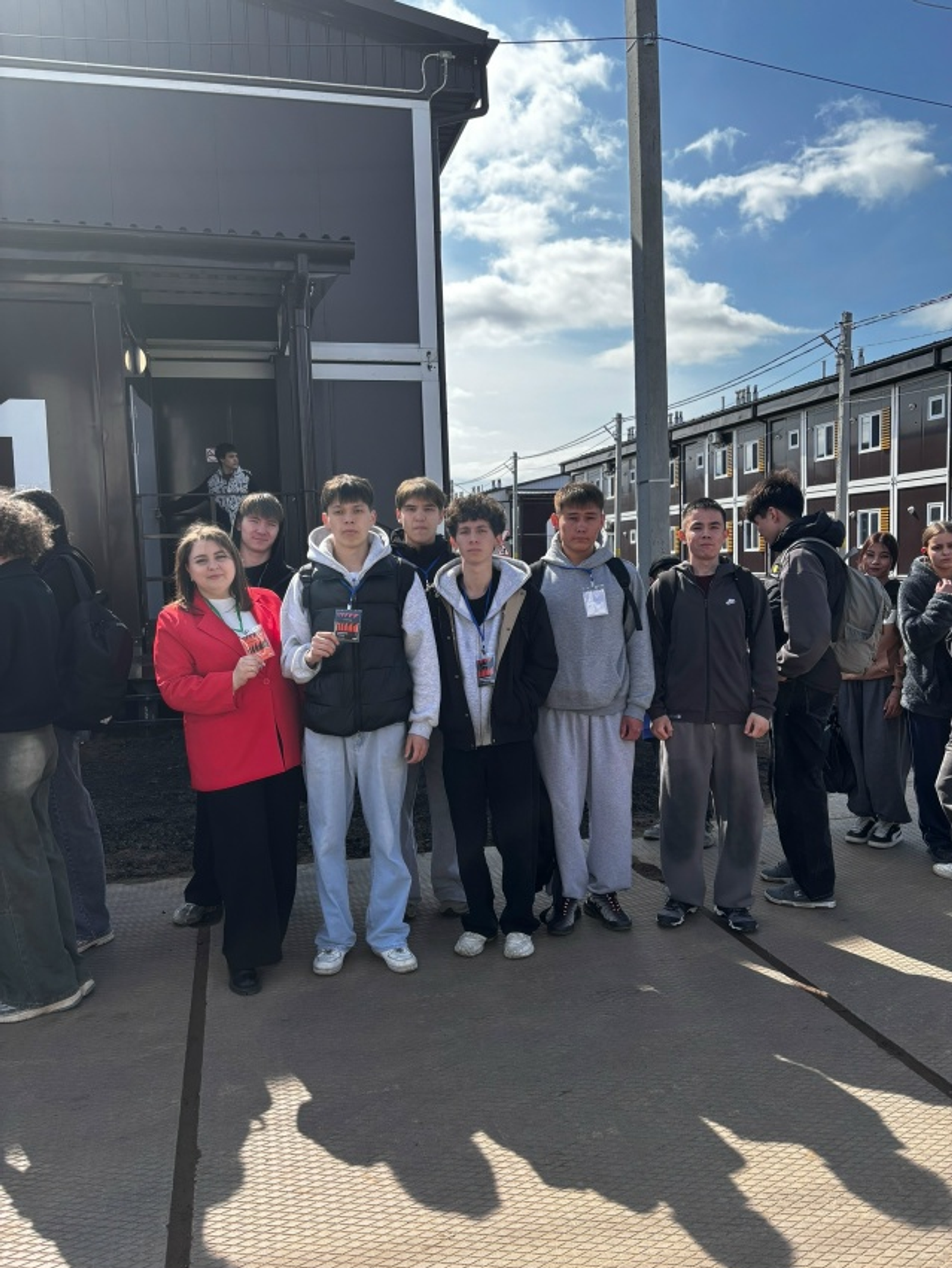 Школьники и наставник из района посетили ОЭЗ «Алабуга»