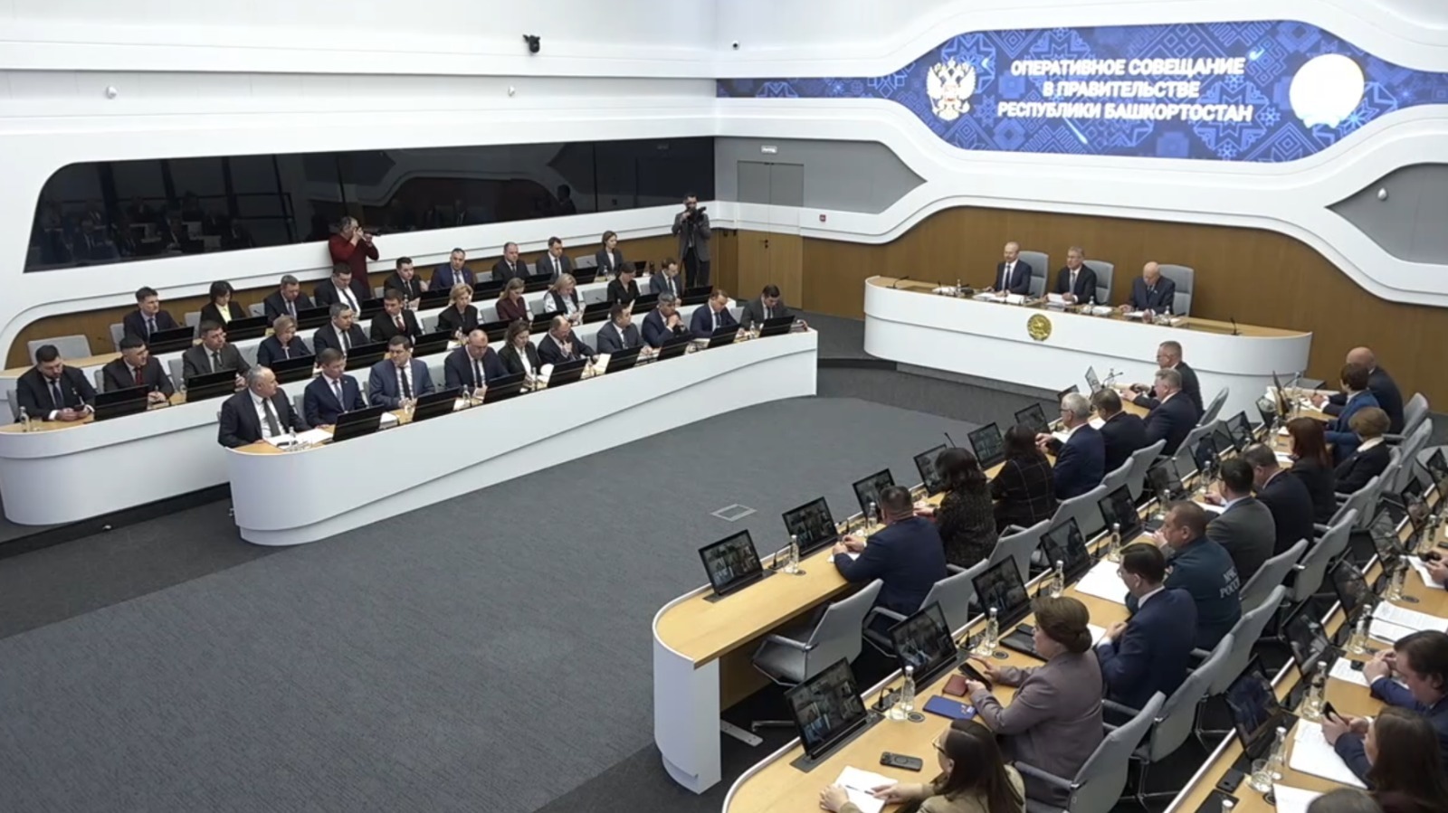 Глава Башкирии поблагодарил жителей республики за 4 года поддержки СВО