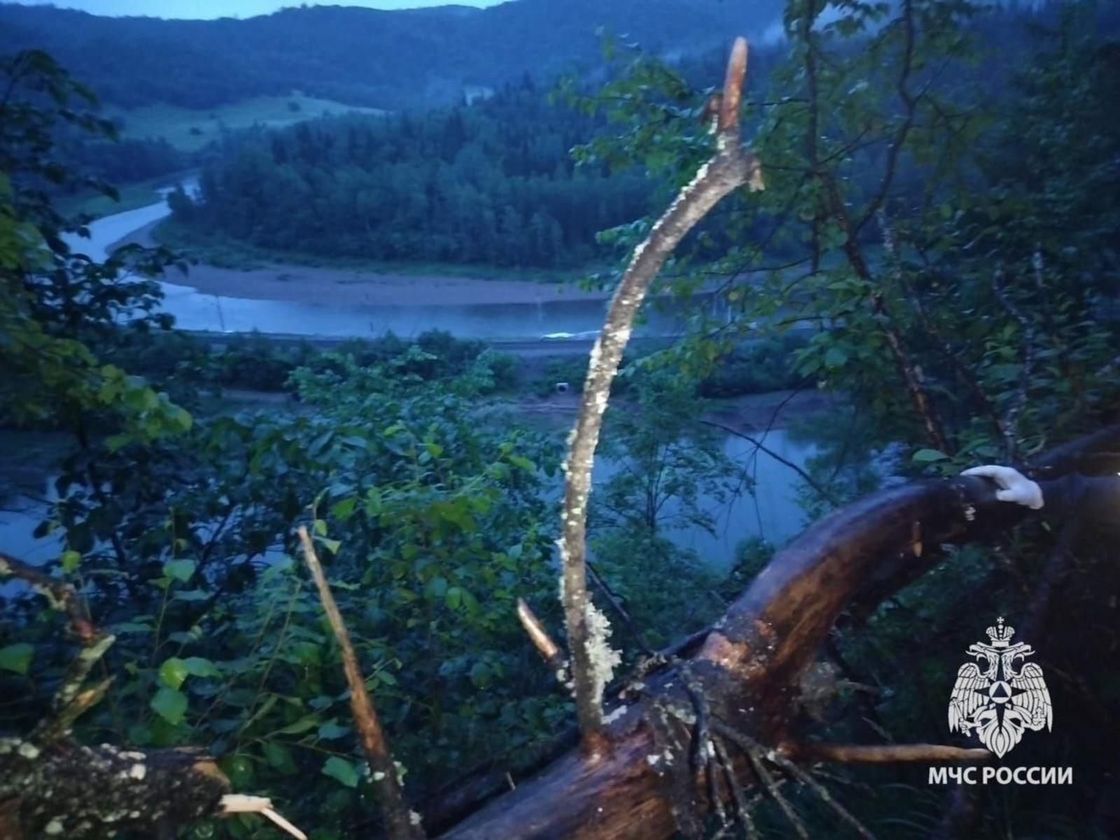 В Башкирии с Розовых скал сорвался мужчина
