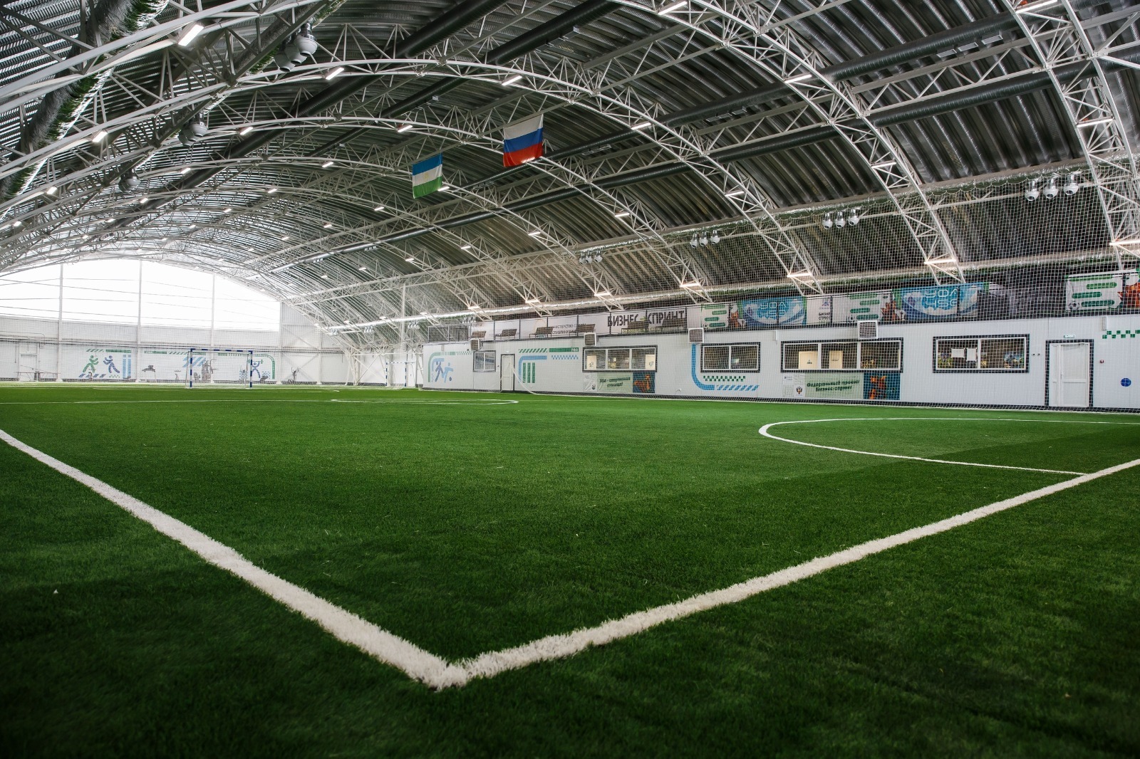 В Уфе 35-летний футболист любительского клуба умер во время матча