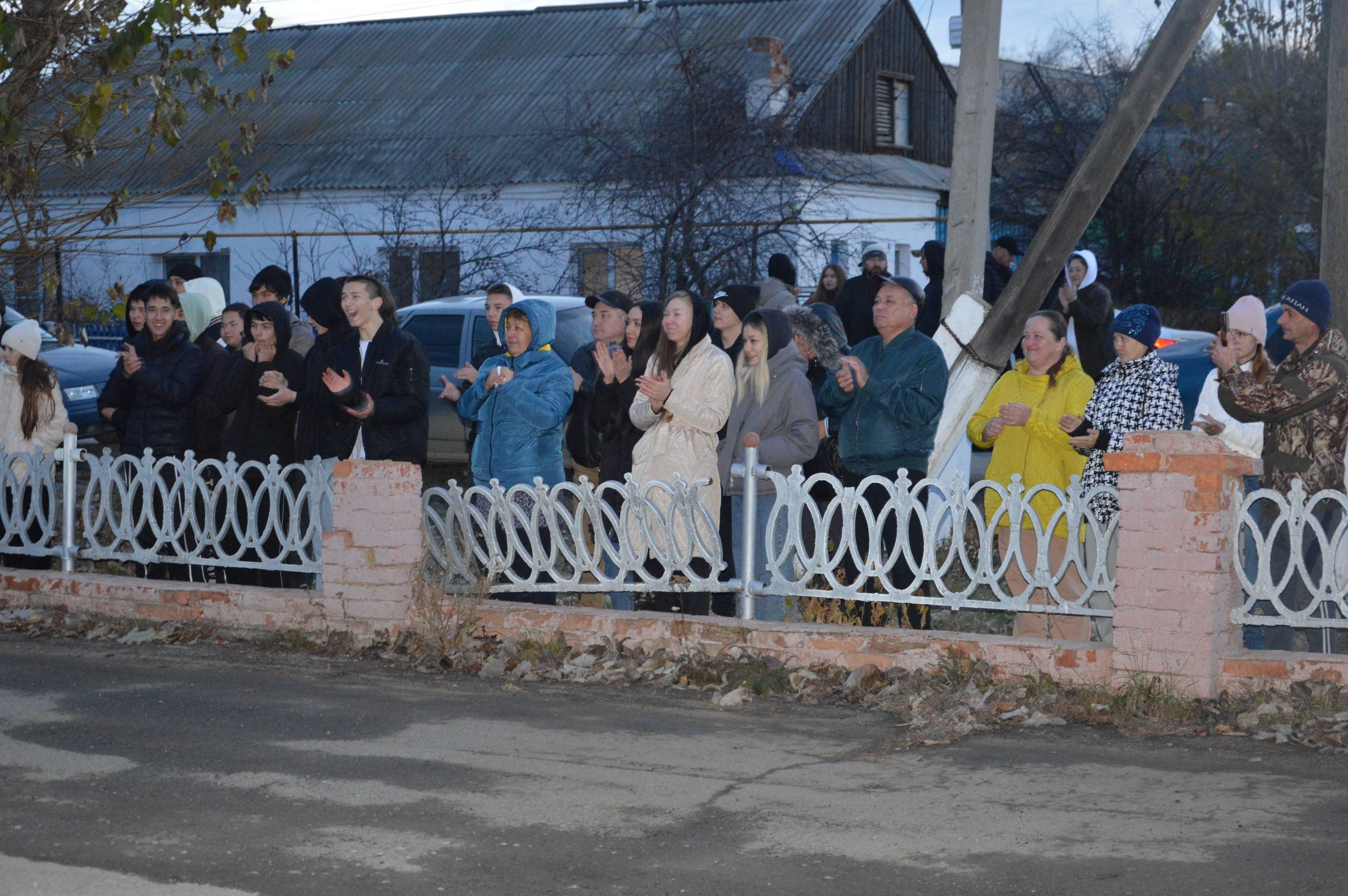 Отслужу, отслужу, как надо, и вернусь!