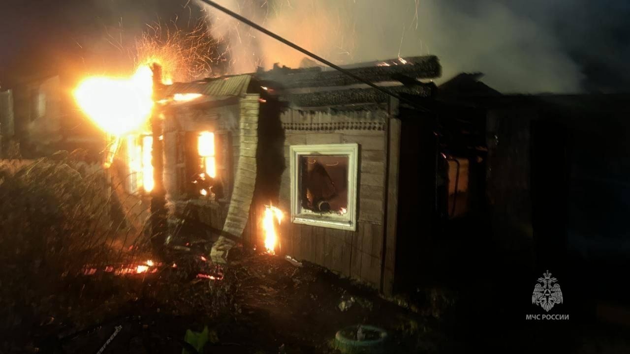 В Башкирии многодетная семья осталась без дома