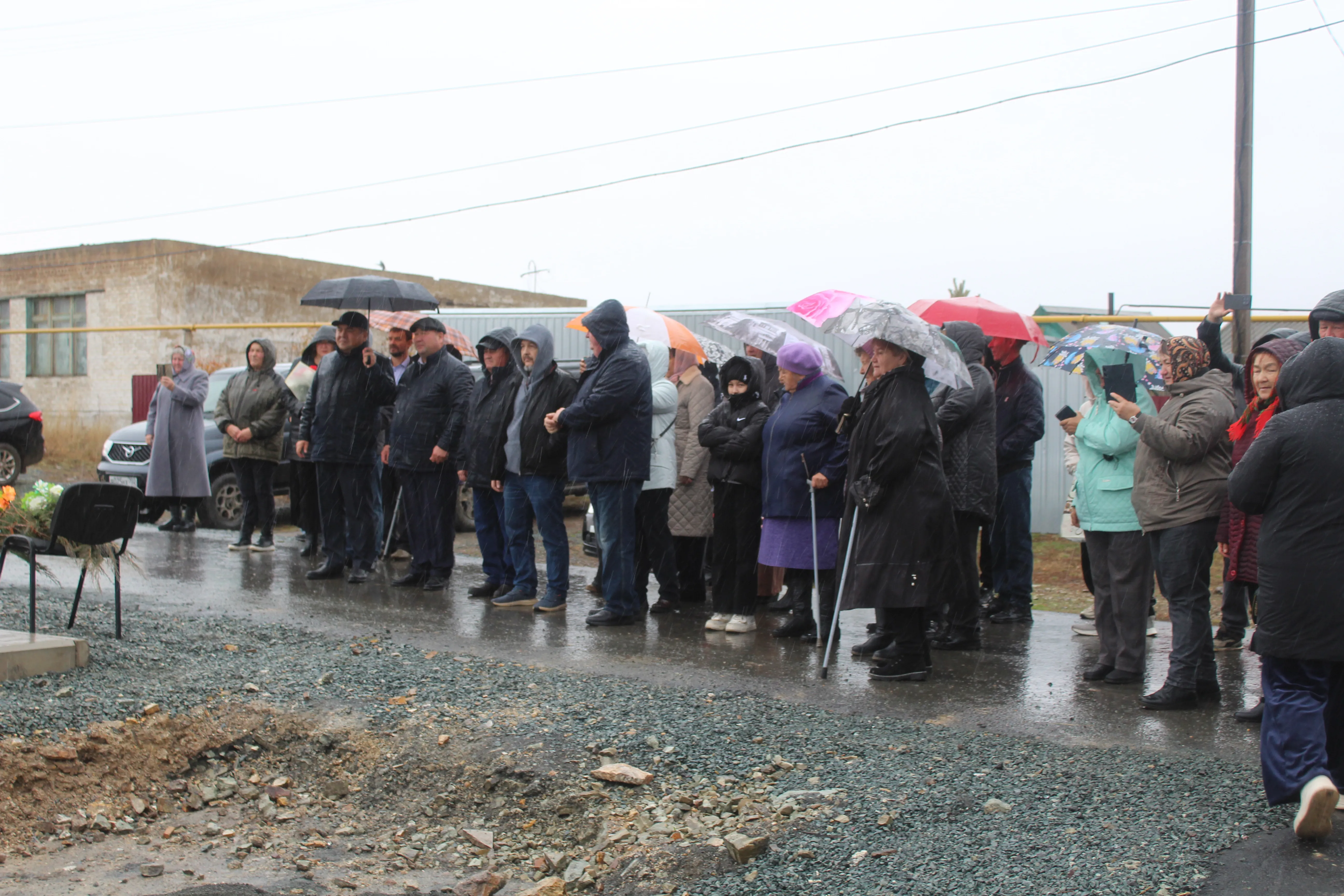 В селе Савельевка открылся обновленный памятник