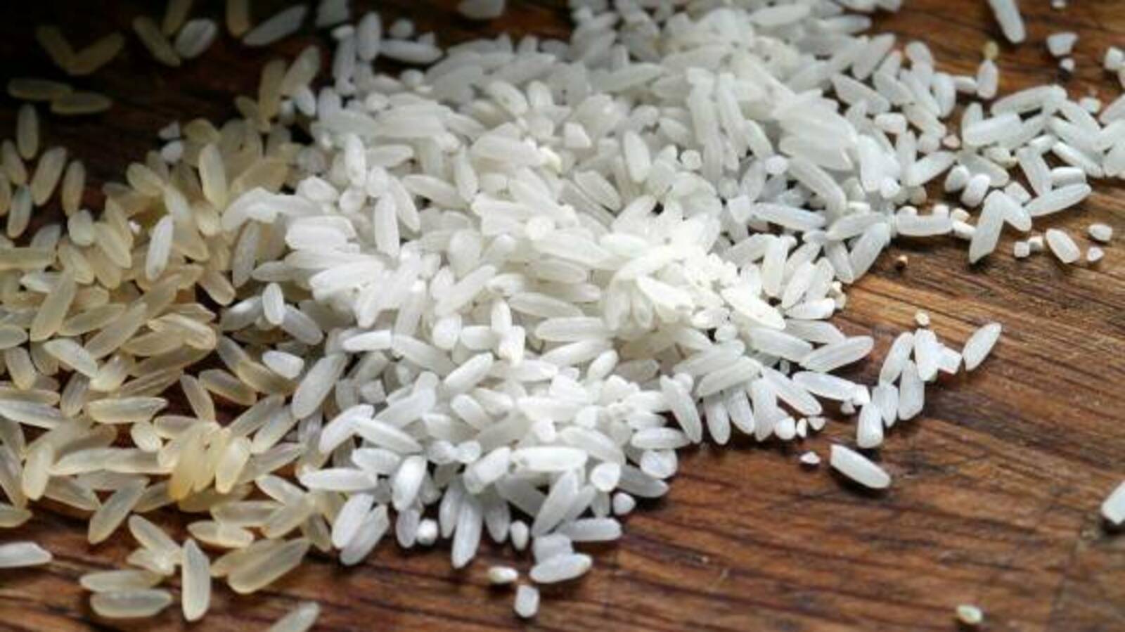 Рис получится белоснежным и рассыпчатым: секреты готовки потрясающего гарнира