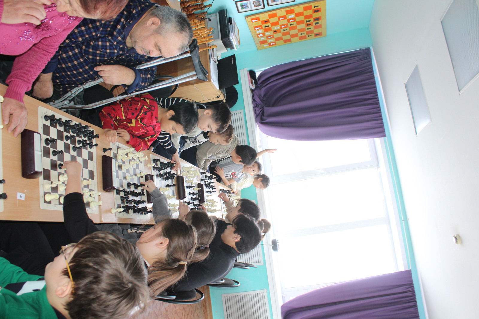 Семейный турнир по быстрым шахматам в Акъяре