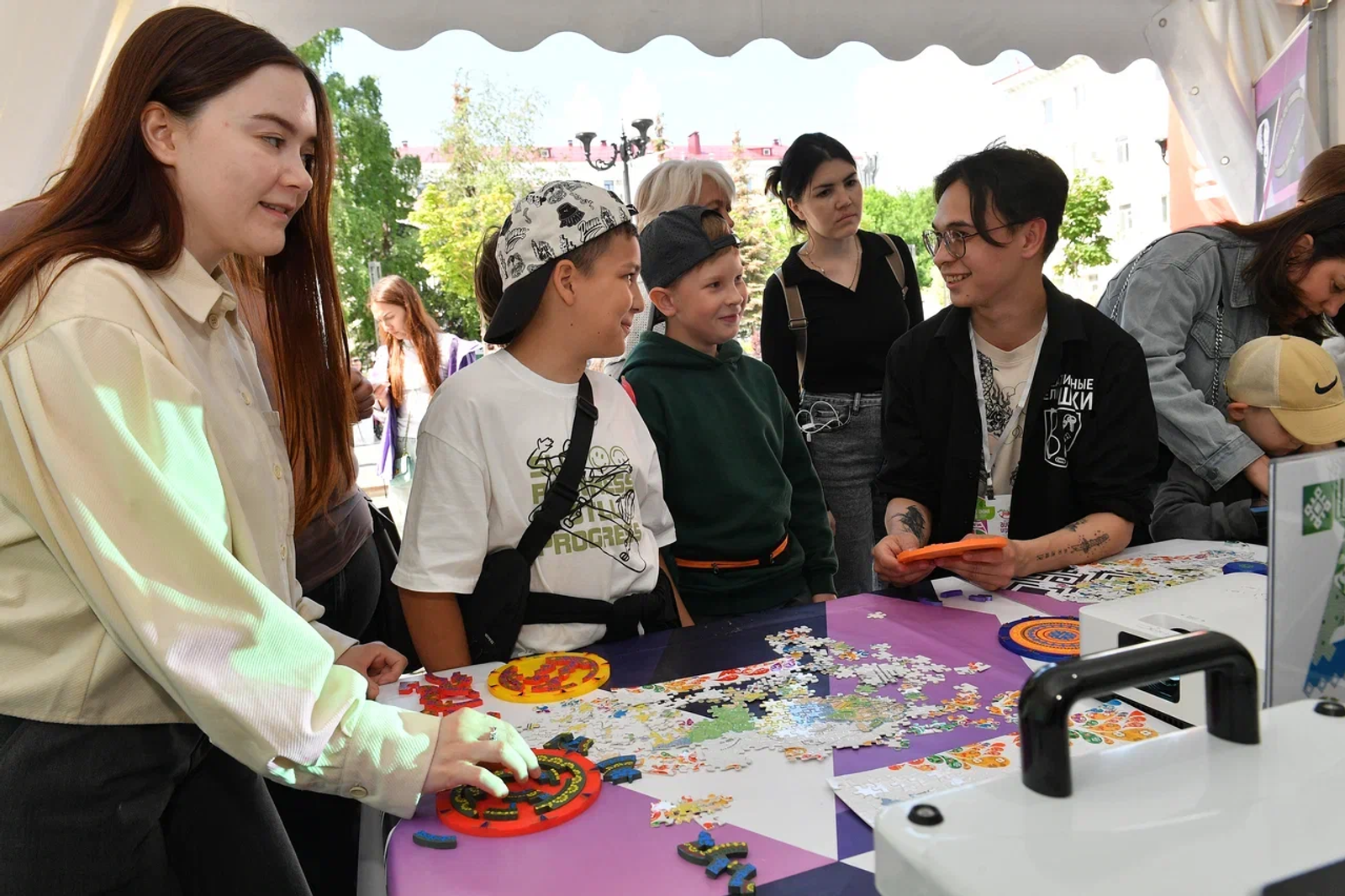 В Уфе дети показали созданную ими карту Башкирии в виде пазла