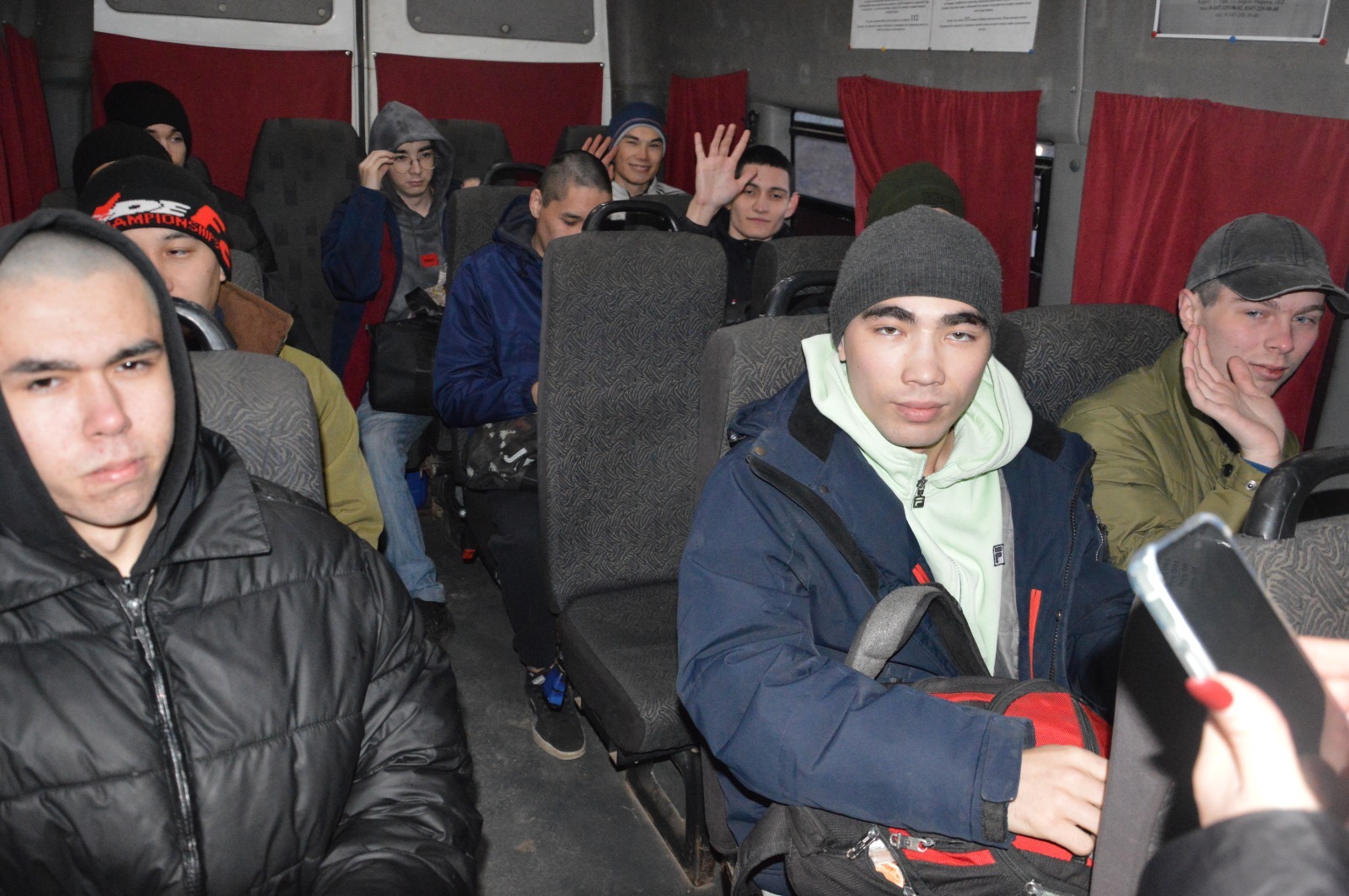 Отслужу, отслужу, как надо, и вернусь!