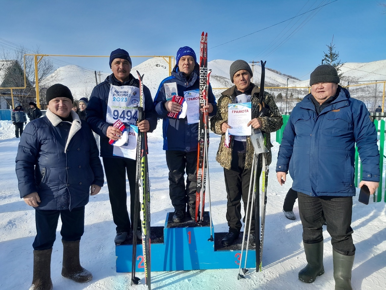 В деревне Малоарслангулово состоялись лыжные гонки на призы главы администрации Хайбуллинского района