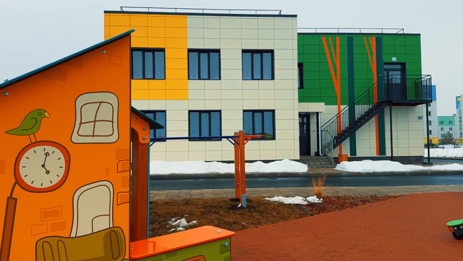 В уфимских «Соснах» открылся новый детский сад «Лесная сказка»