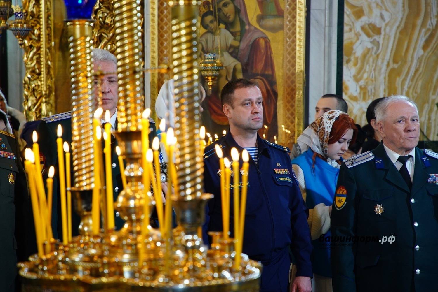 Как в Уфе прошли богослужения в ночь на Рождество – фоторепортаж