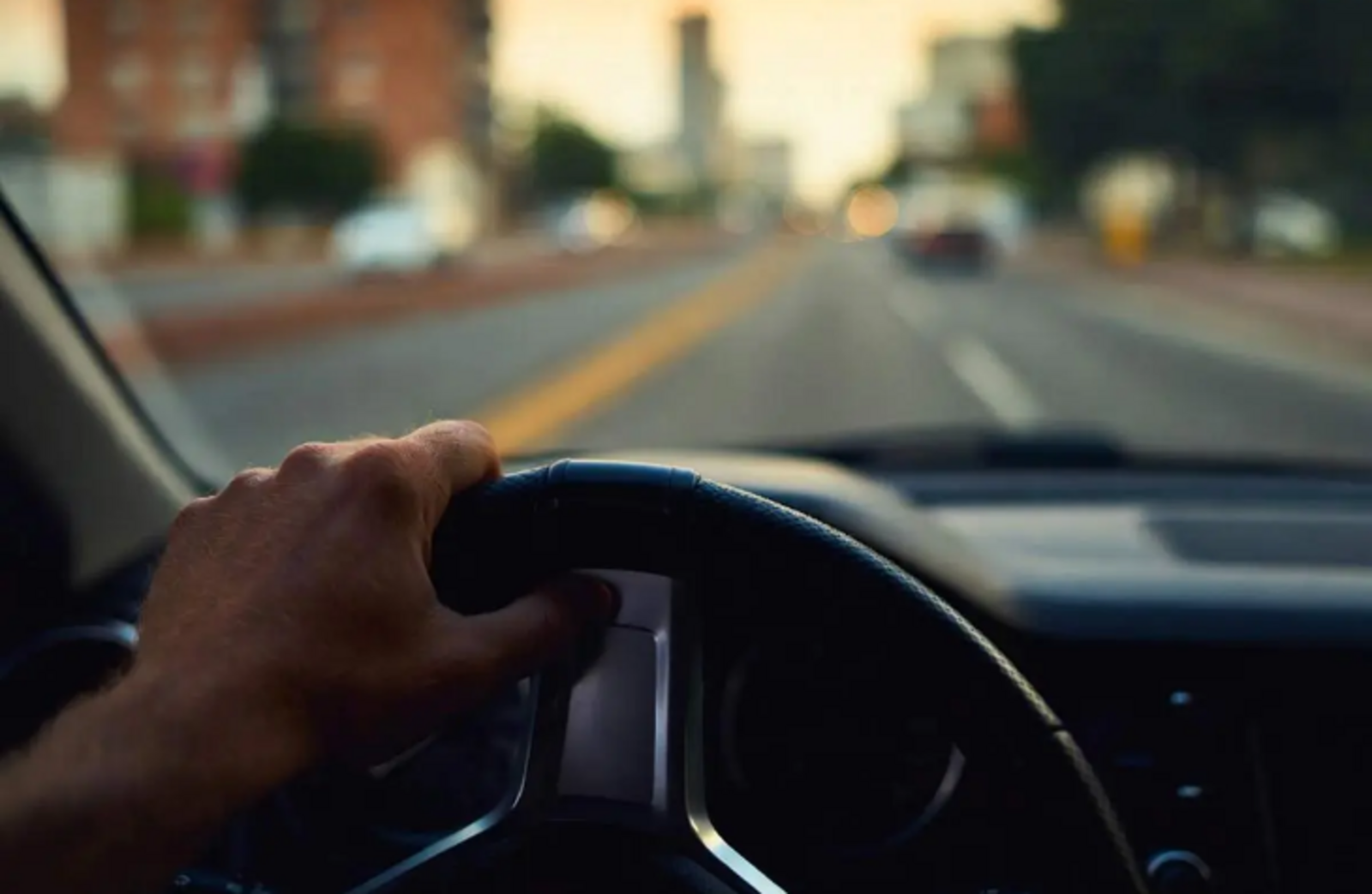 Кому можно передавать машину и нужна ли доверенность?