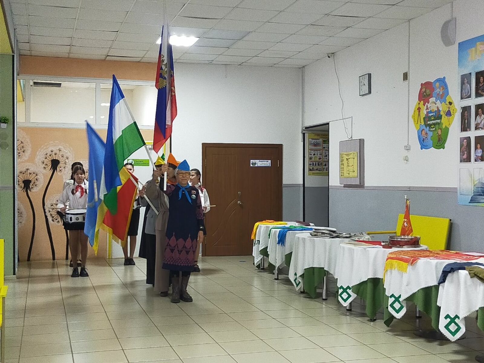 Лагерь, родной и близкий