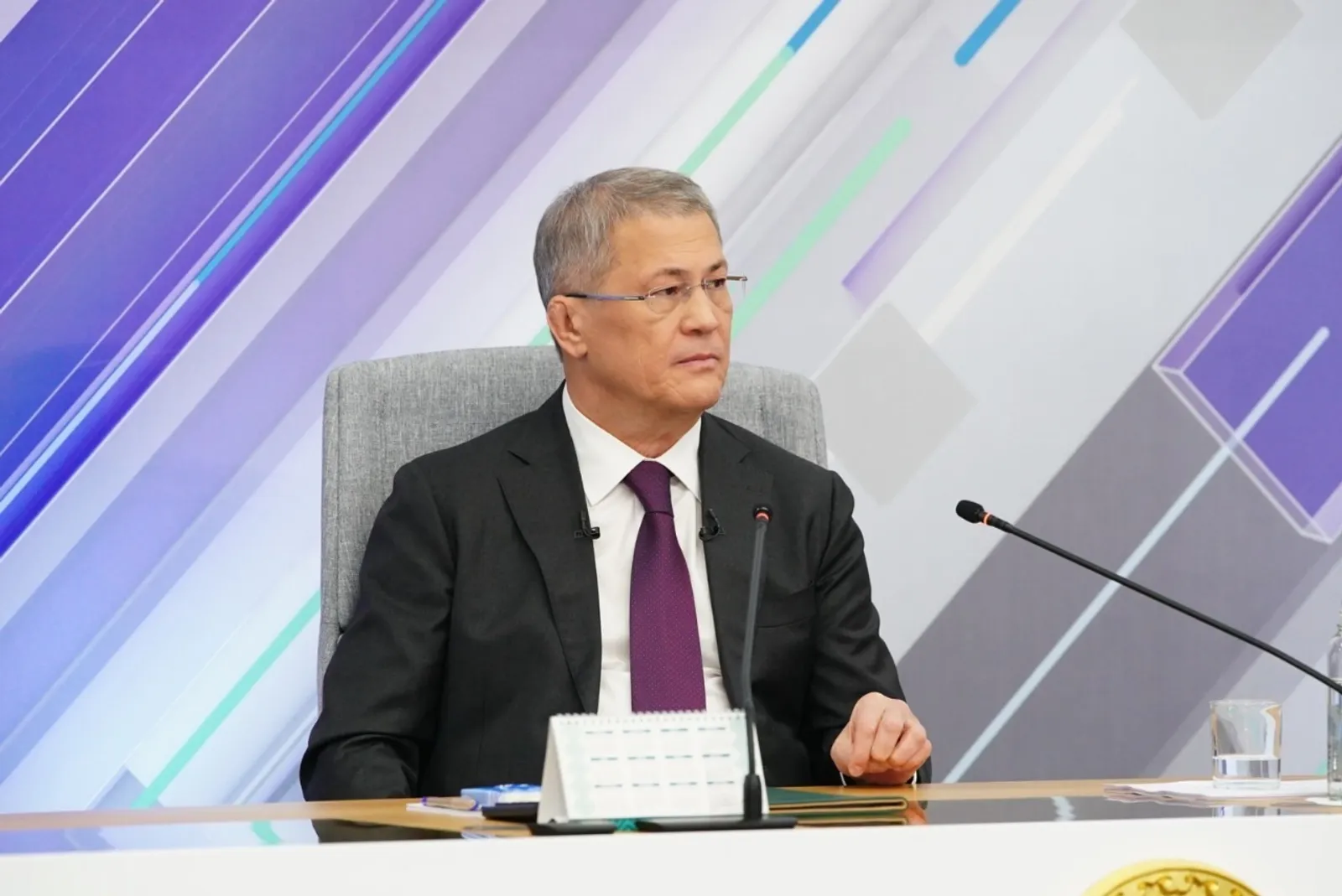 Всё, что нужно знать о Прямой линии с Радием Хабировым