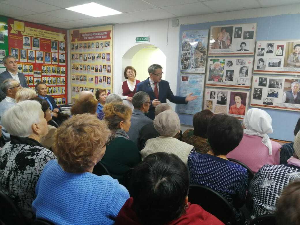 В Хайбуллинском районе состоялась презентация фотовыставки Исламетдина Мамбетова