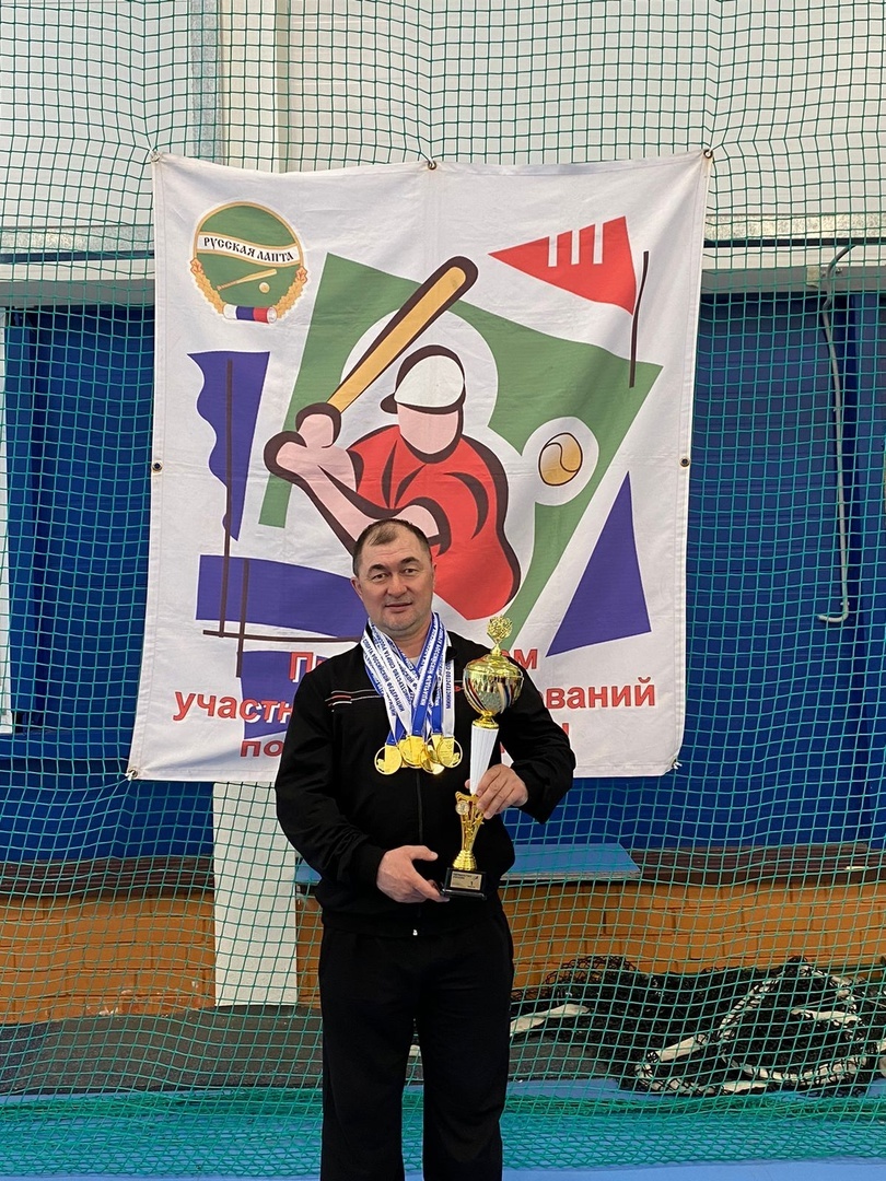 Команда юниоров Хайбуллинского района одержала победу в Первенстве по мини-лапте в г.Смоленске