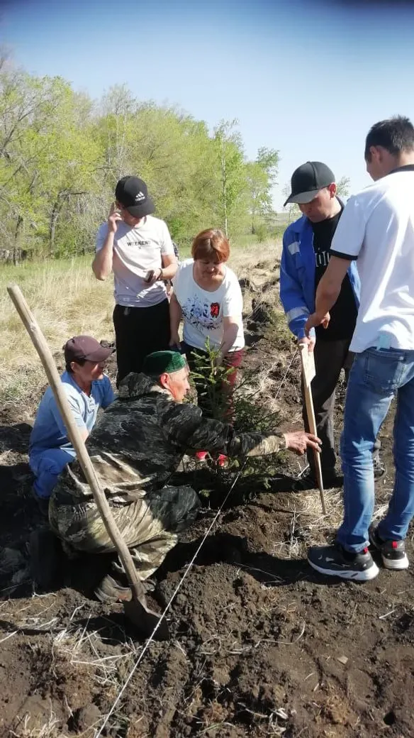 В селе Абубакирово открыли арт-объект к 80-летию Победы