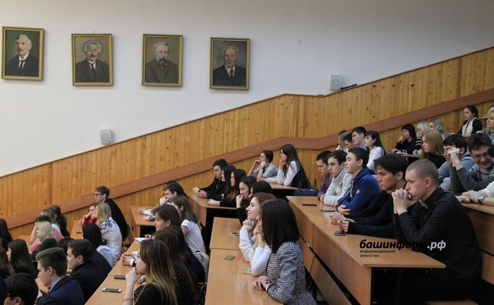 В российских вузах отменят форматы бакалавр-магистр