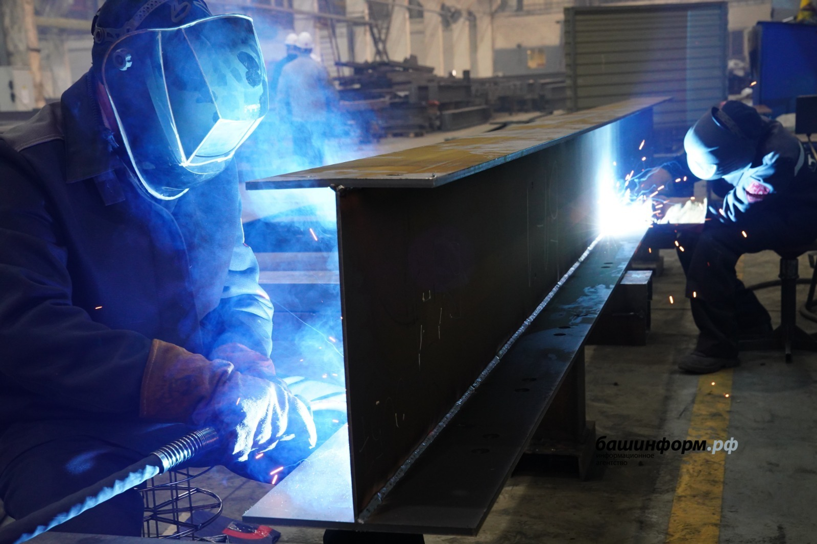 Предприятия Башкирии готовы трудоустраивать вахтовиков