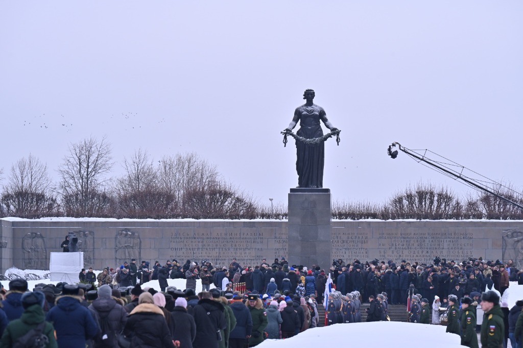 Радий Хабиров принял участие в мероприятиях, посвящённых 80-летию снятия блокады Ленинграда