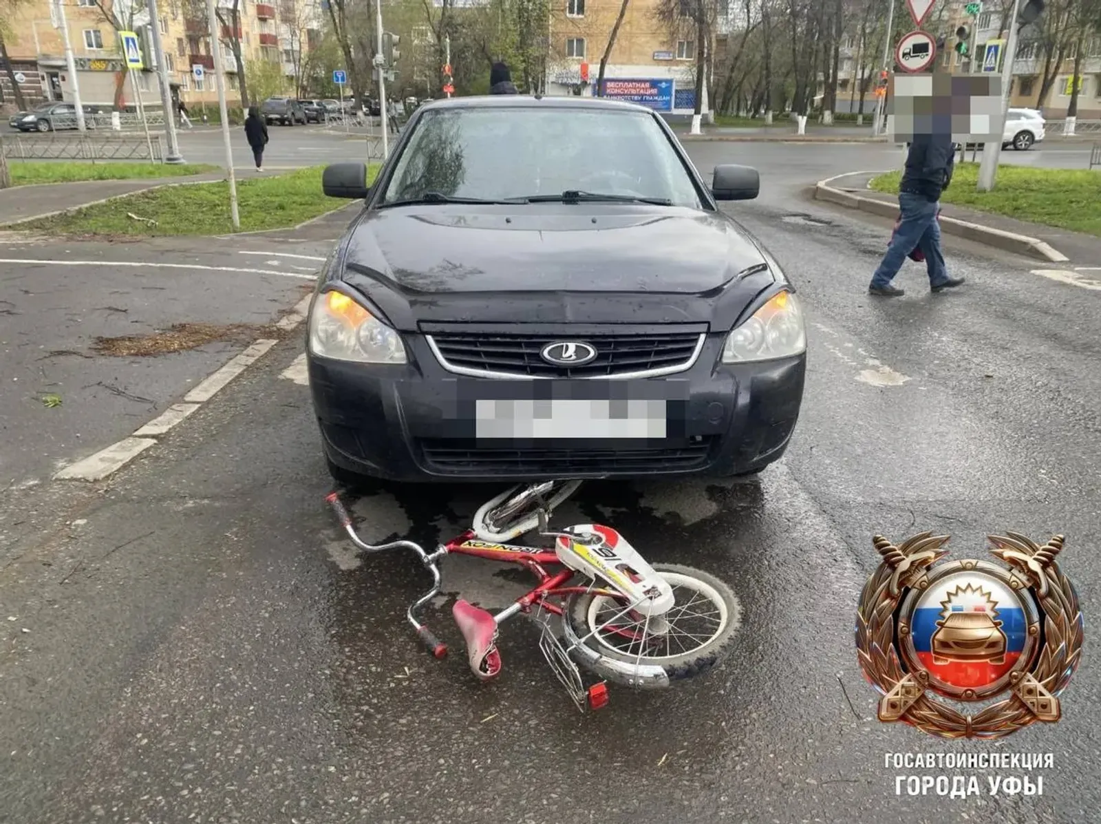 В Уфе под колеса машины попал маленький велосипедист