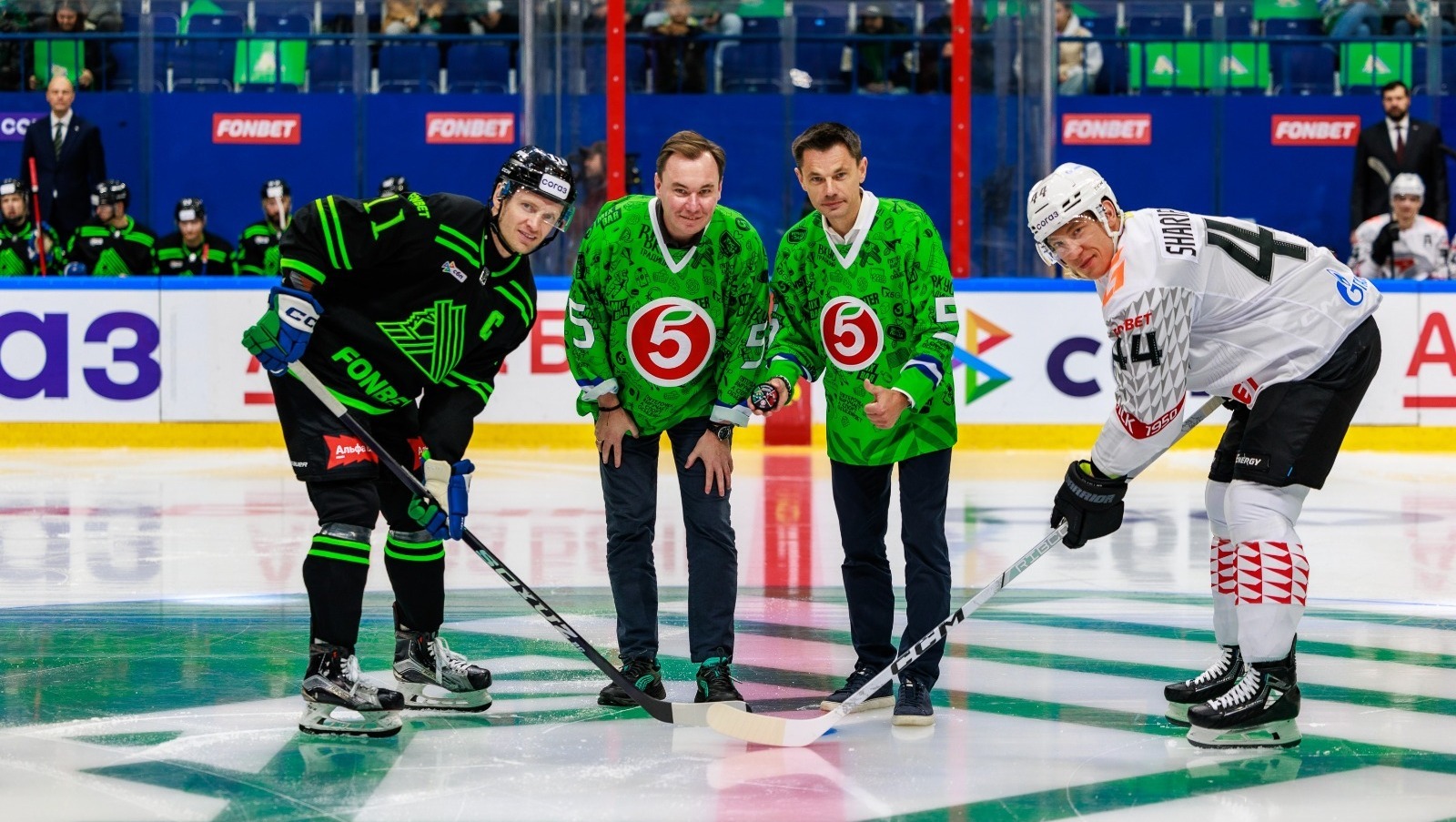 «Пятёрочка» стала официальным партнером хоккейного клуба «Cалават Юлаев»