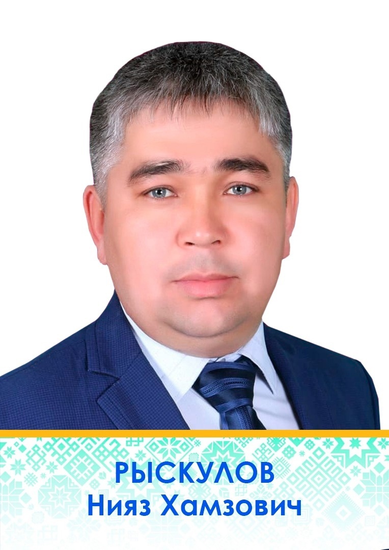 Глава Администрации Хайбуллинского района Рустам Шарипов в  соцсетях ознакомил с кадровыми изменениями