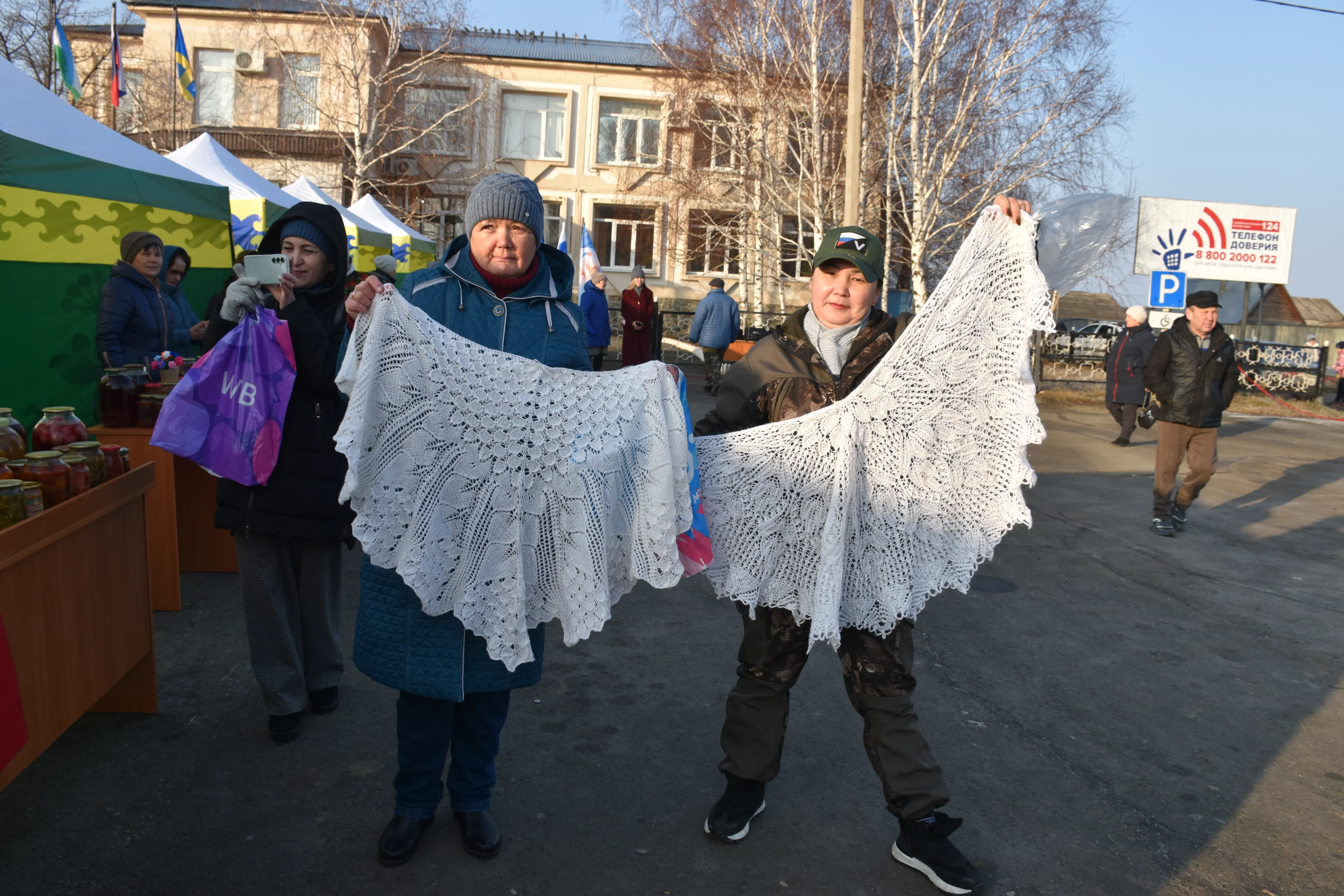 «СВОих не бросаем»
