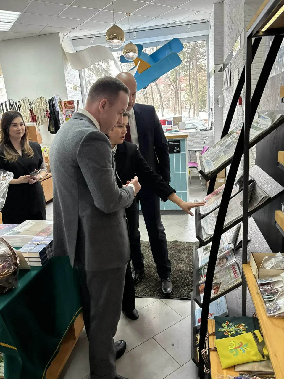 Зампред правительства Челябинской области оценил книги Башкортостана