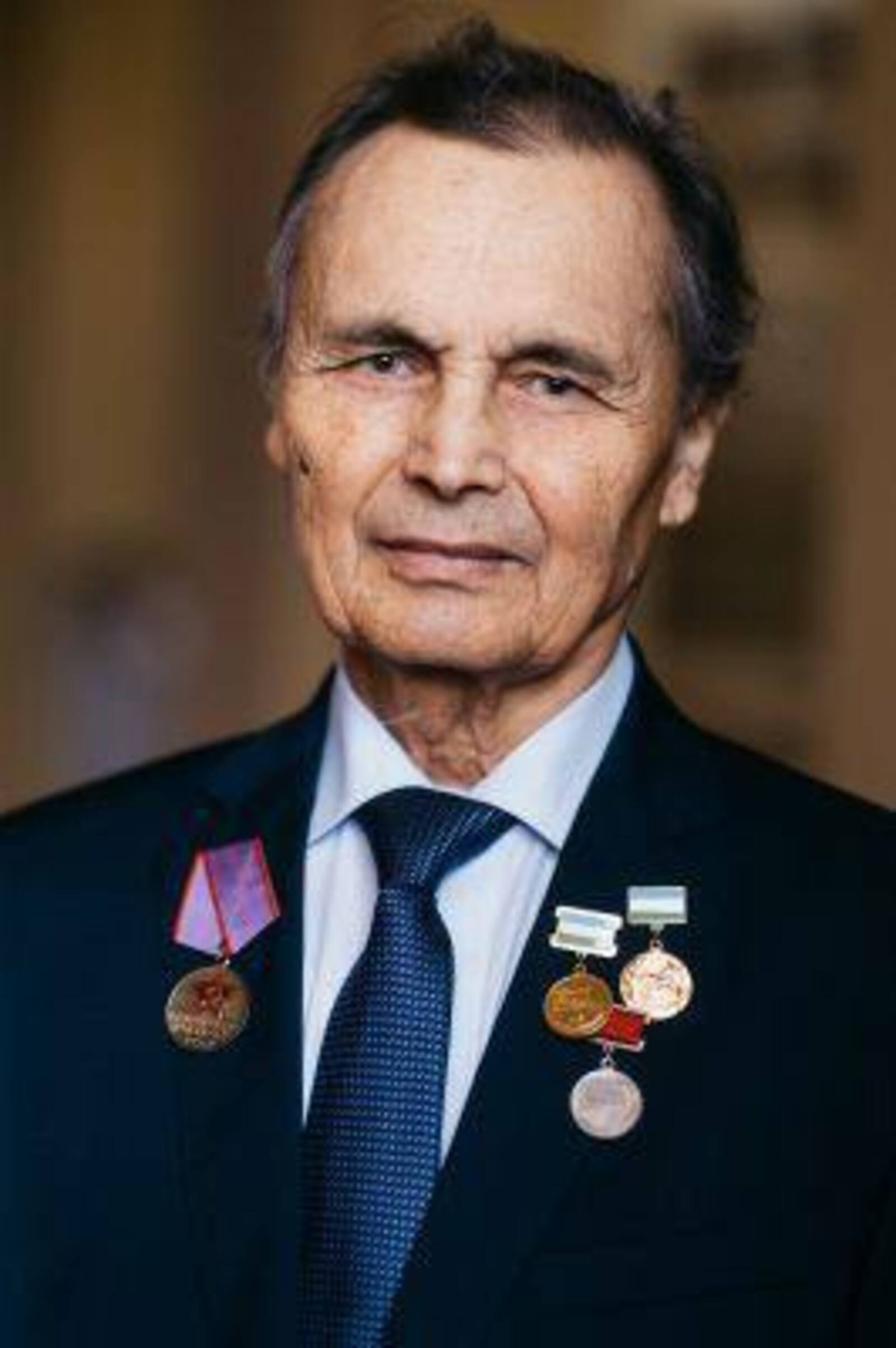 В республике отмечается 85-летие народного поэта Башкортостана Кадима Аралбаева