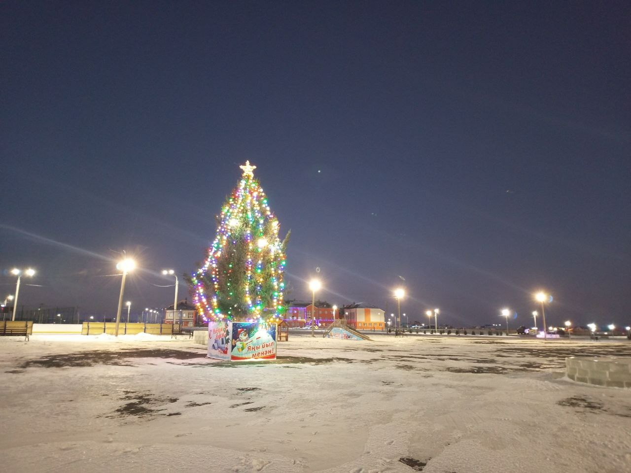 Раз, два, три - елочка, гори!