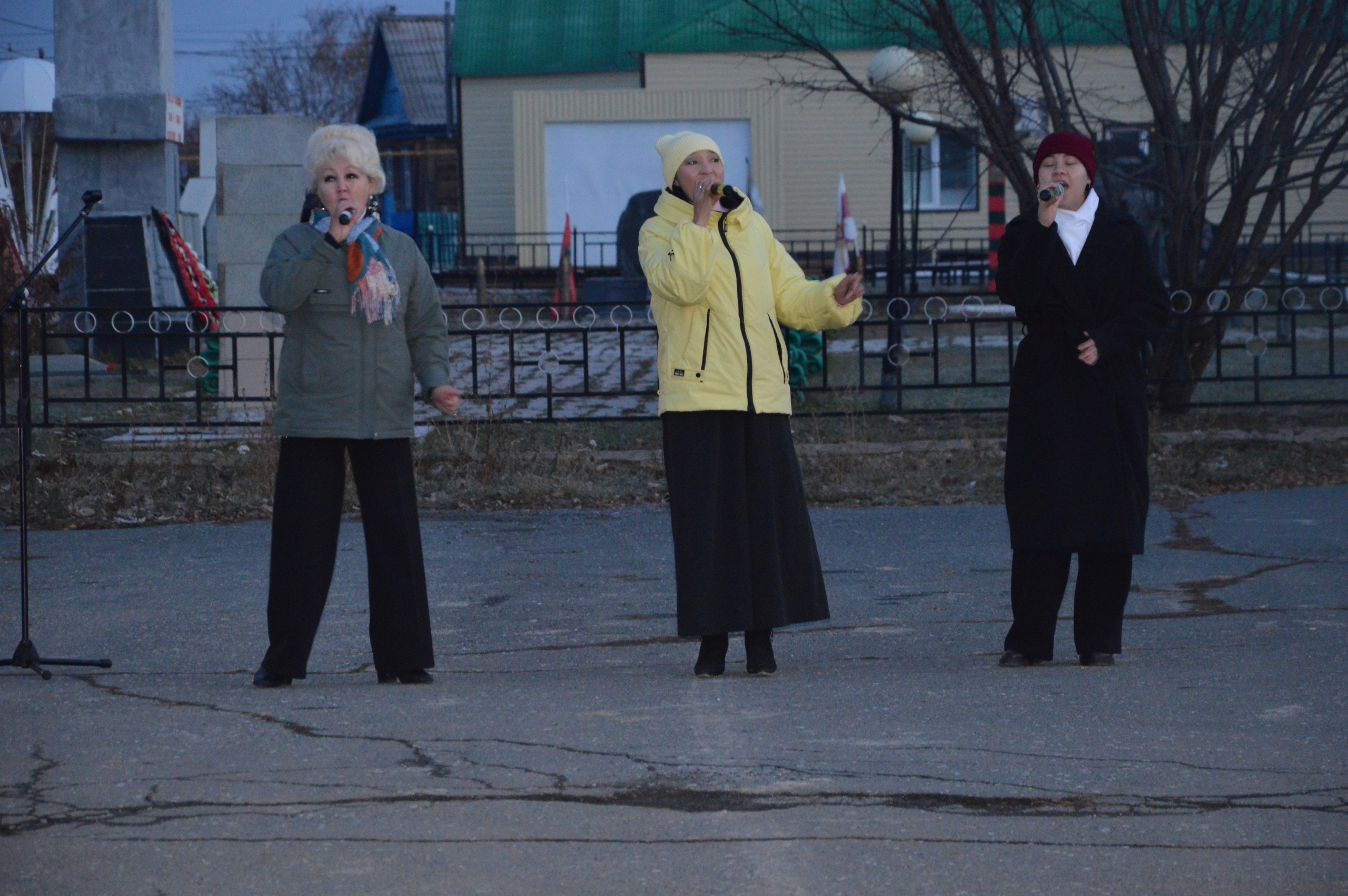 Отслужу, отслужу, как надо, и вернусь!