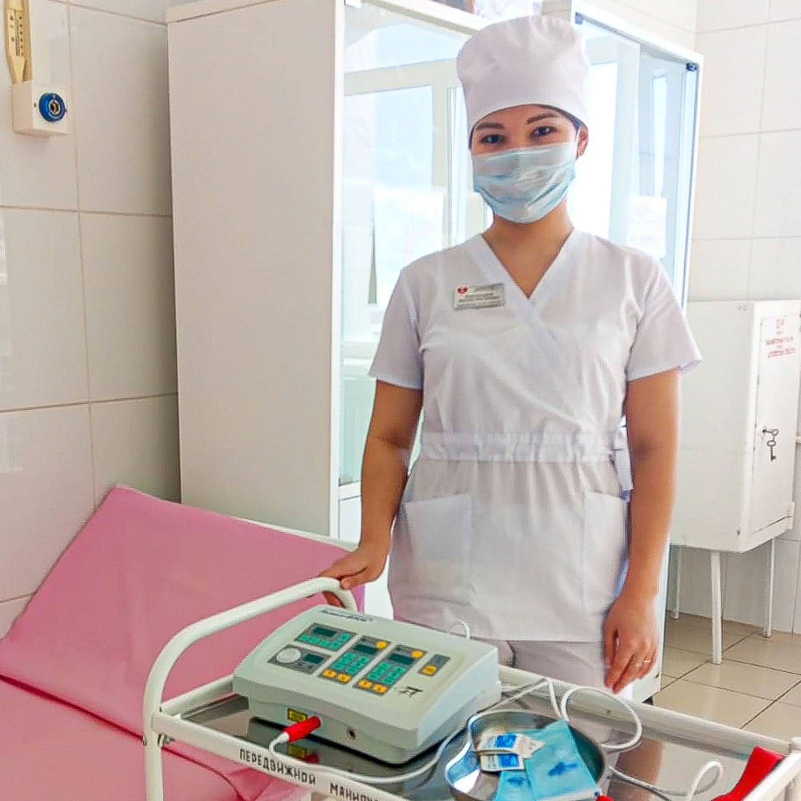 АО «Бурибаевский ГОК» в рамках благотворительной деятельности подарил центральной районной больнице  медаппаратуру