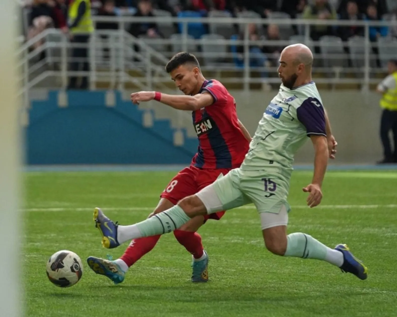 ФК «Уфа» на выезде уступил «Енисею»