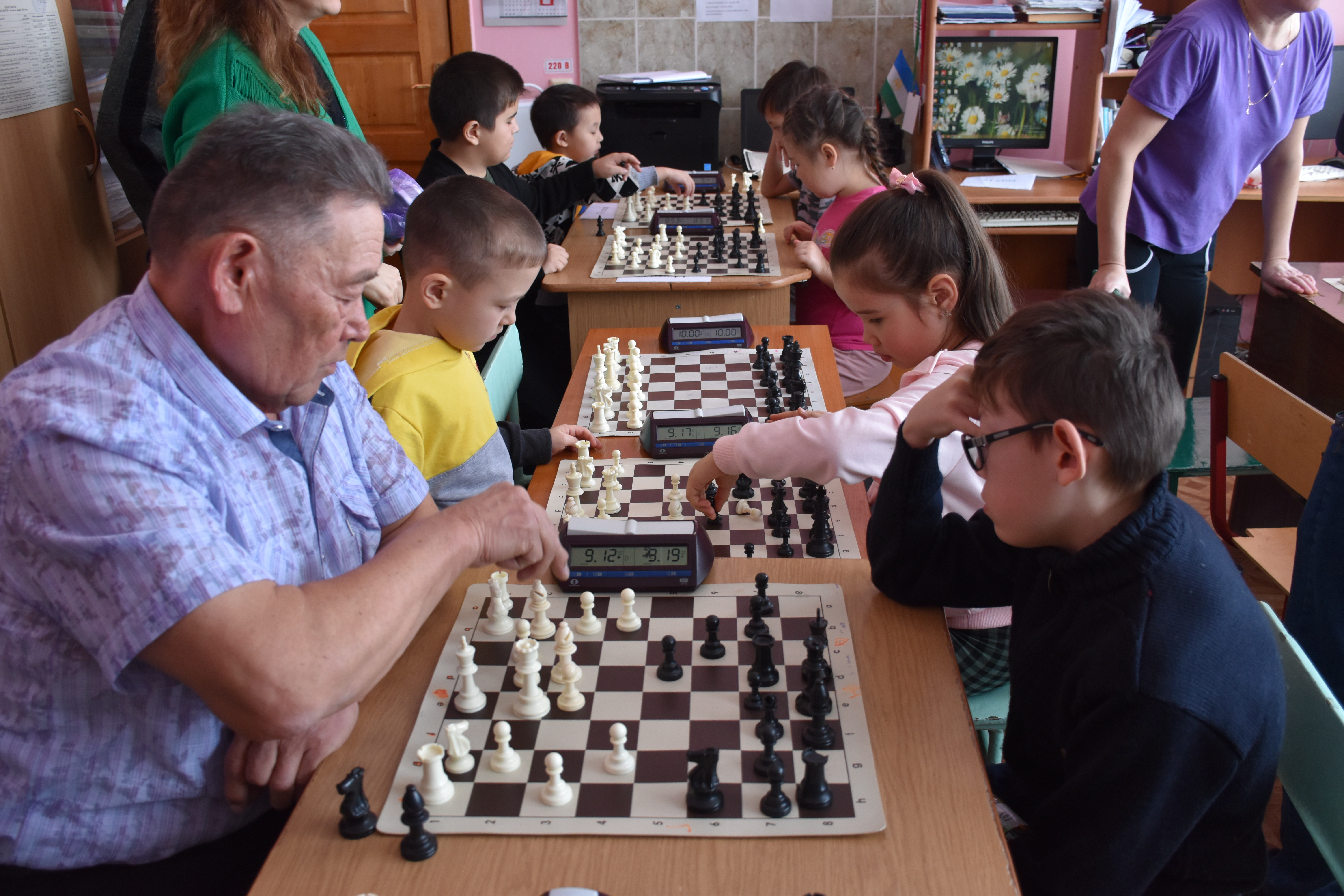 Турнир «Шахматная семья - волшебное королевство» в Хайбуллинском районе собрал 34 команды