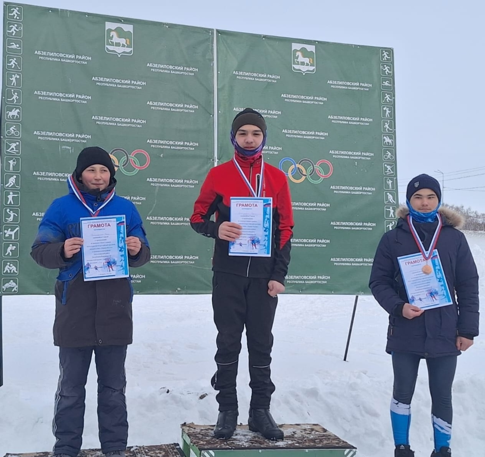 Ученик школы №1 села Акъяр победил в лыжных гонках «Лыжня России-2024»